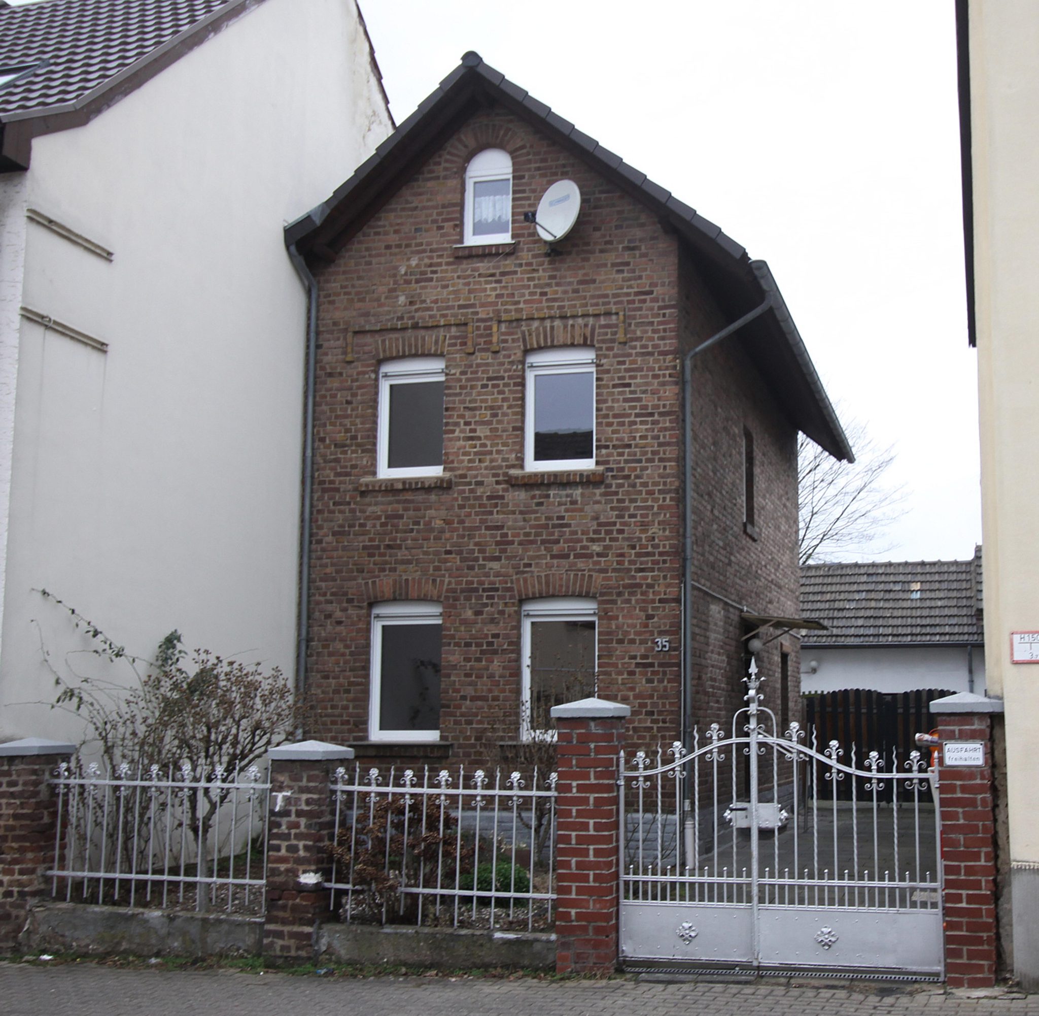 S Immobilienpartner GmbH - Immobilienangebot - Bornheim - Roisdorf - Roisdorf - Einfamilienhaus - Handwerkerhäuschen.