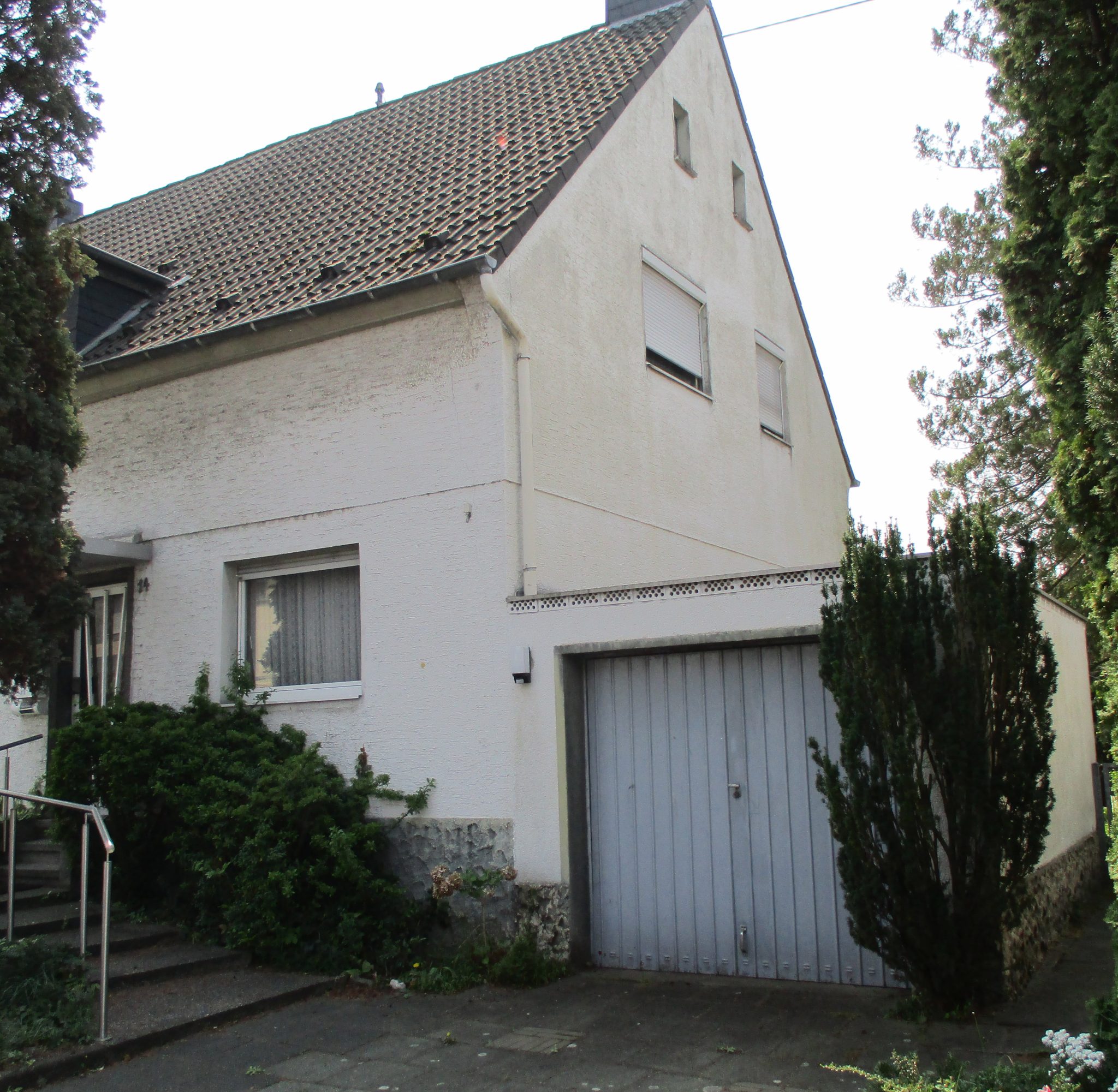 S Immobilienpartner GmbH - Immobilienangebot - Köln - Rondorf - Rondorf - Doppelhaushälfte - Grundstück mit Altbestand