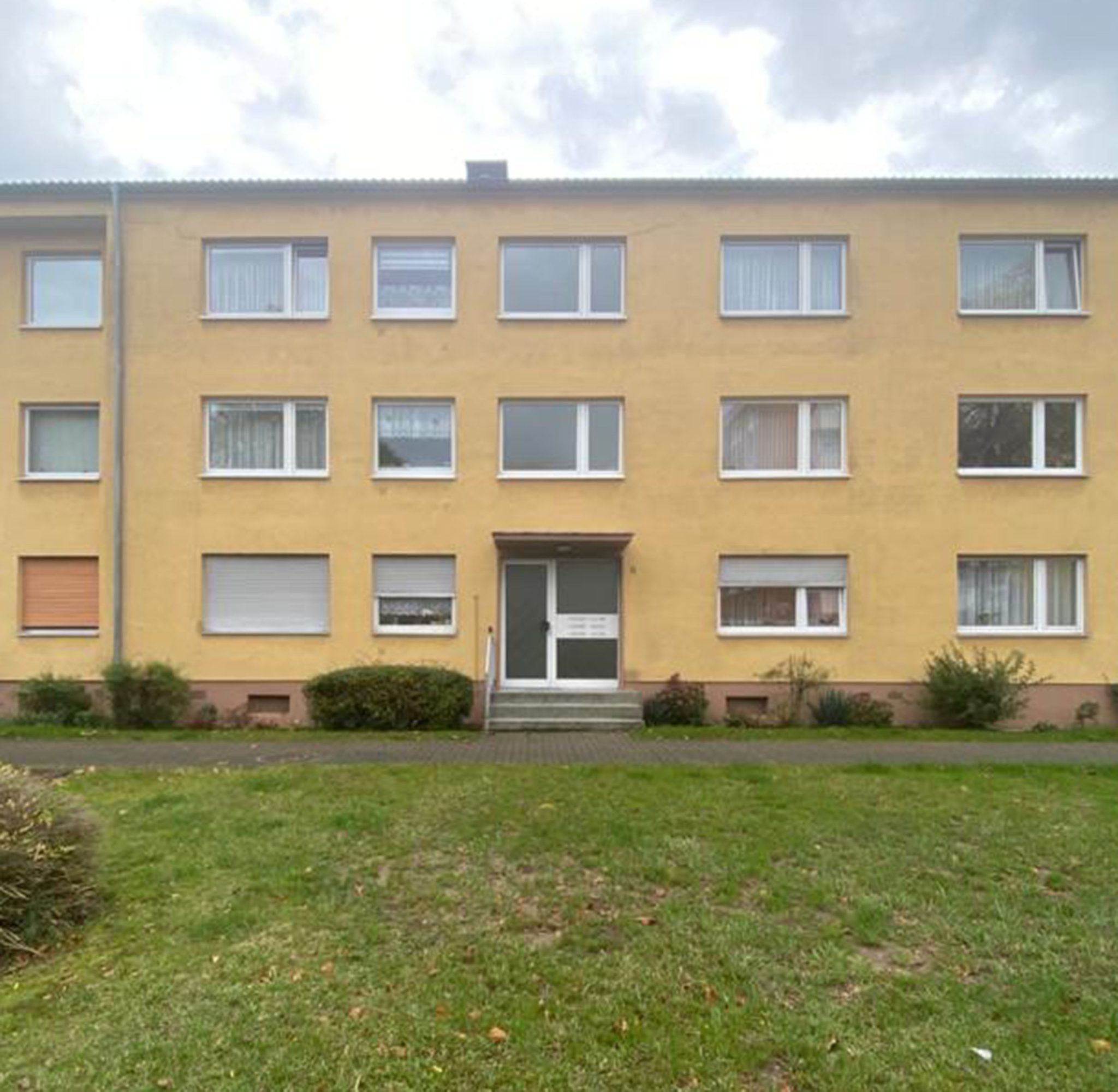S Immobilienpartner GmbH - Immobilienangebot - Köln-Dünnwald - Köln - Etagenwohnung - Grundsolide!