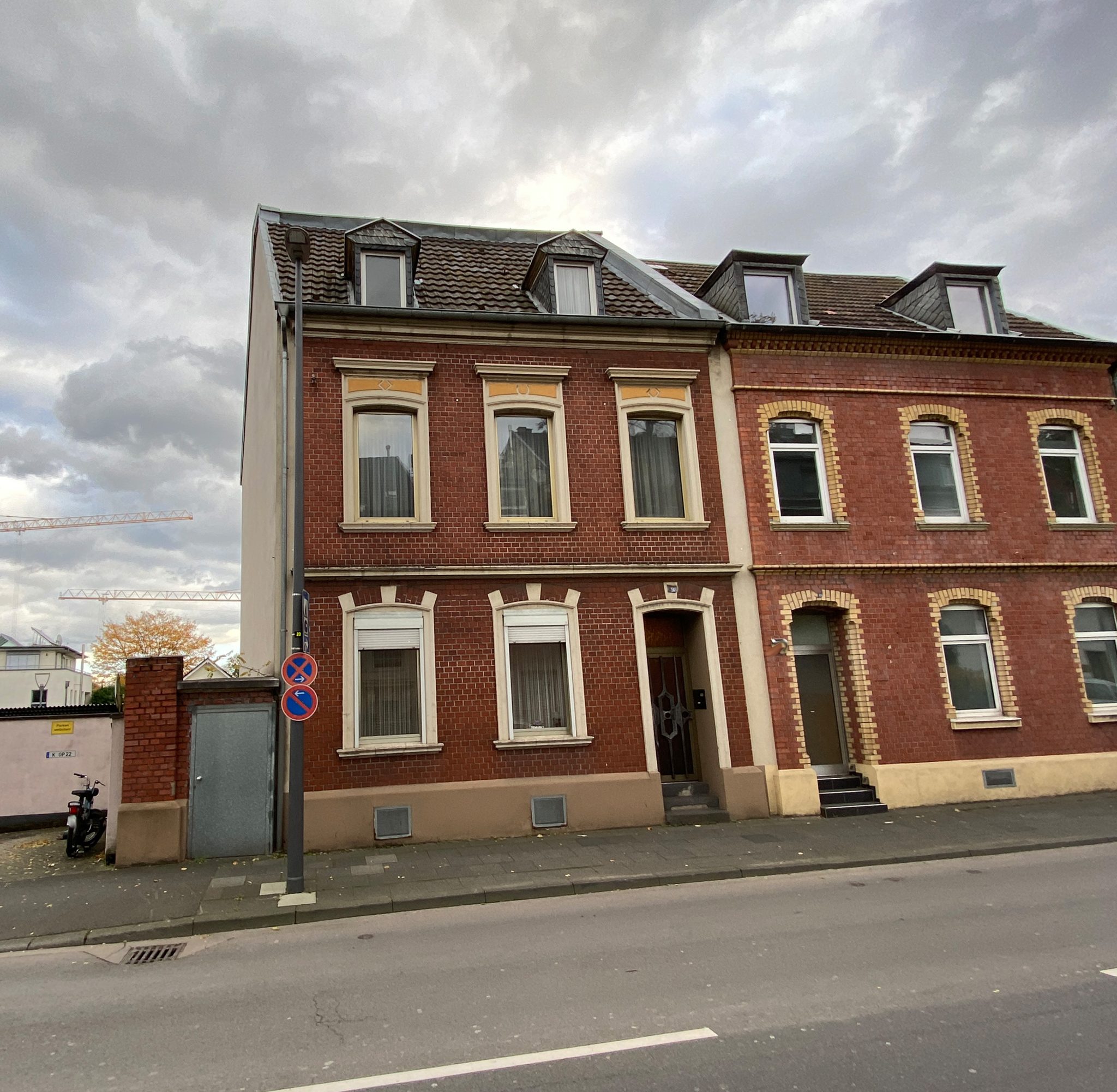 S Immobilienpartner GmbH - Immobilienangebot - Köln - Poll - Poll - Doppelhaushälfte - Hier geht Einiges!