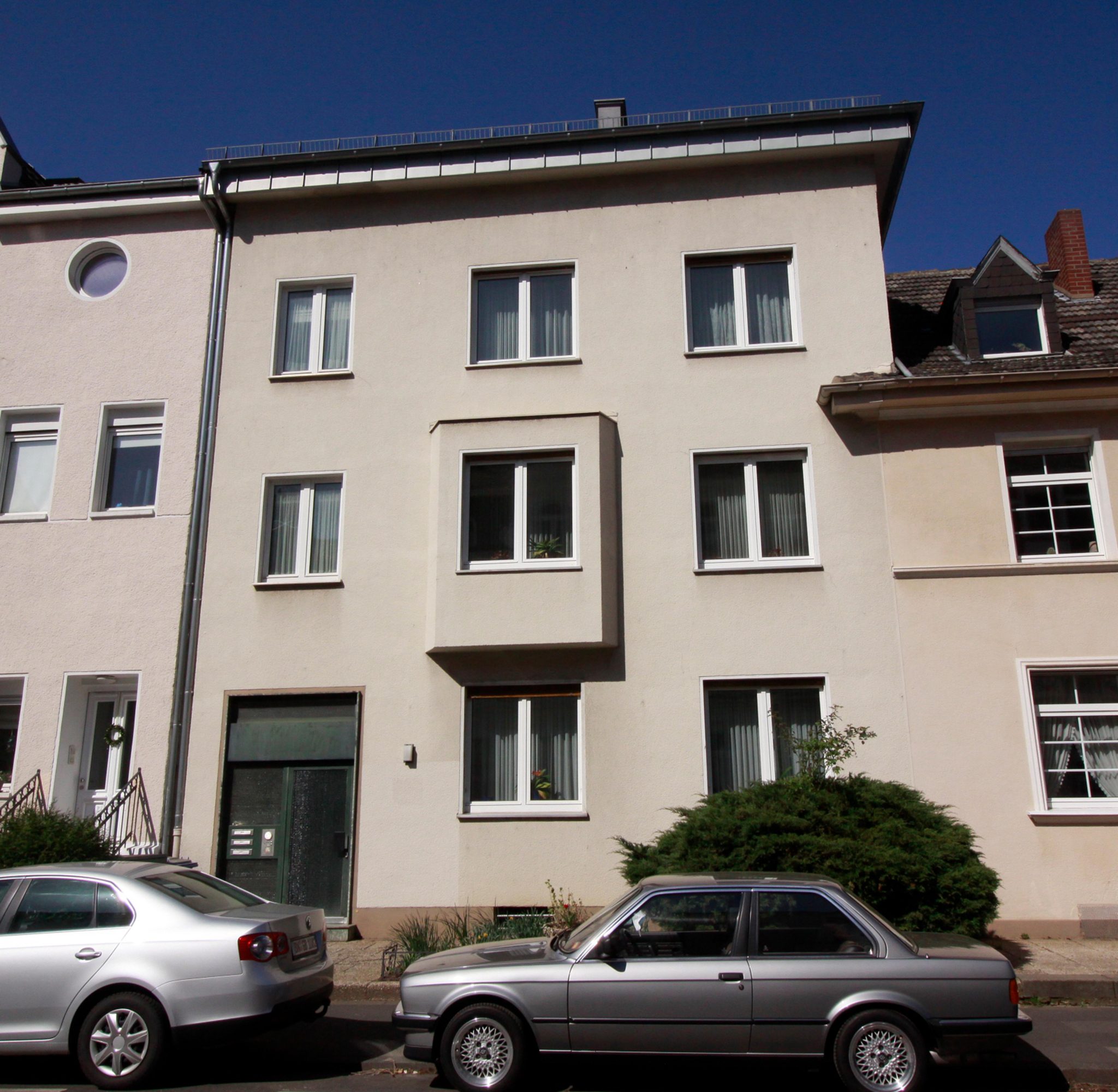 S Immobilienpartner GmbH - Immobilienangebot - Bonn - Kessenich - Kessenich  - Einfamilienhaus - Haus mit Entwicklungspotential!