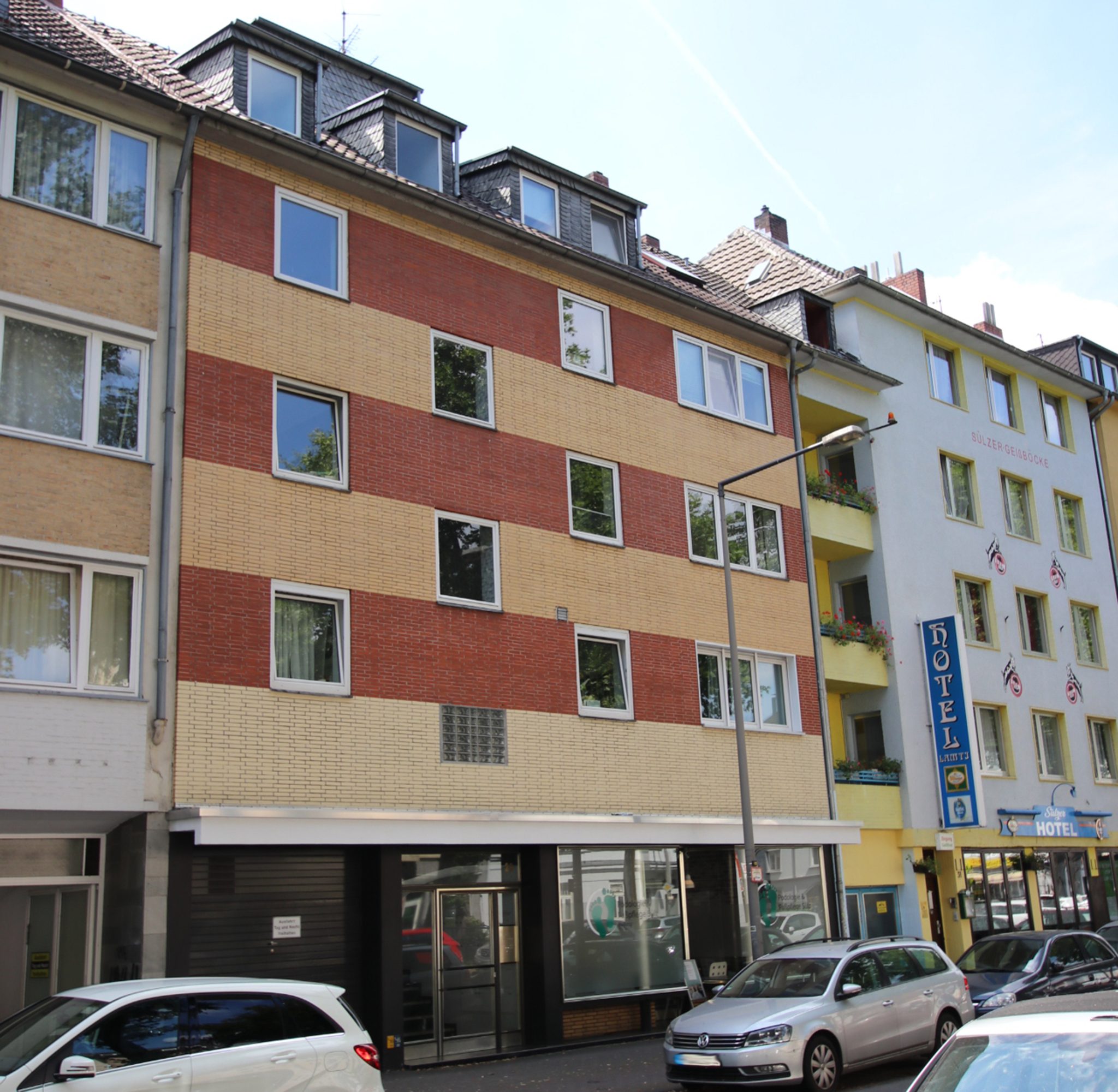 S Immobilienpartner GmbH - Immobilienangebot - Köln - Sülz - Sülz - Wohn-/Geschäftshaus (Invest.) - Grundsolide!