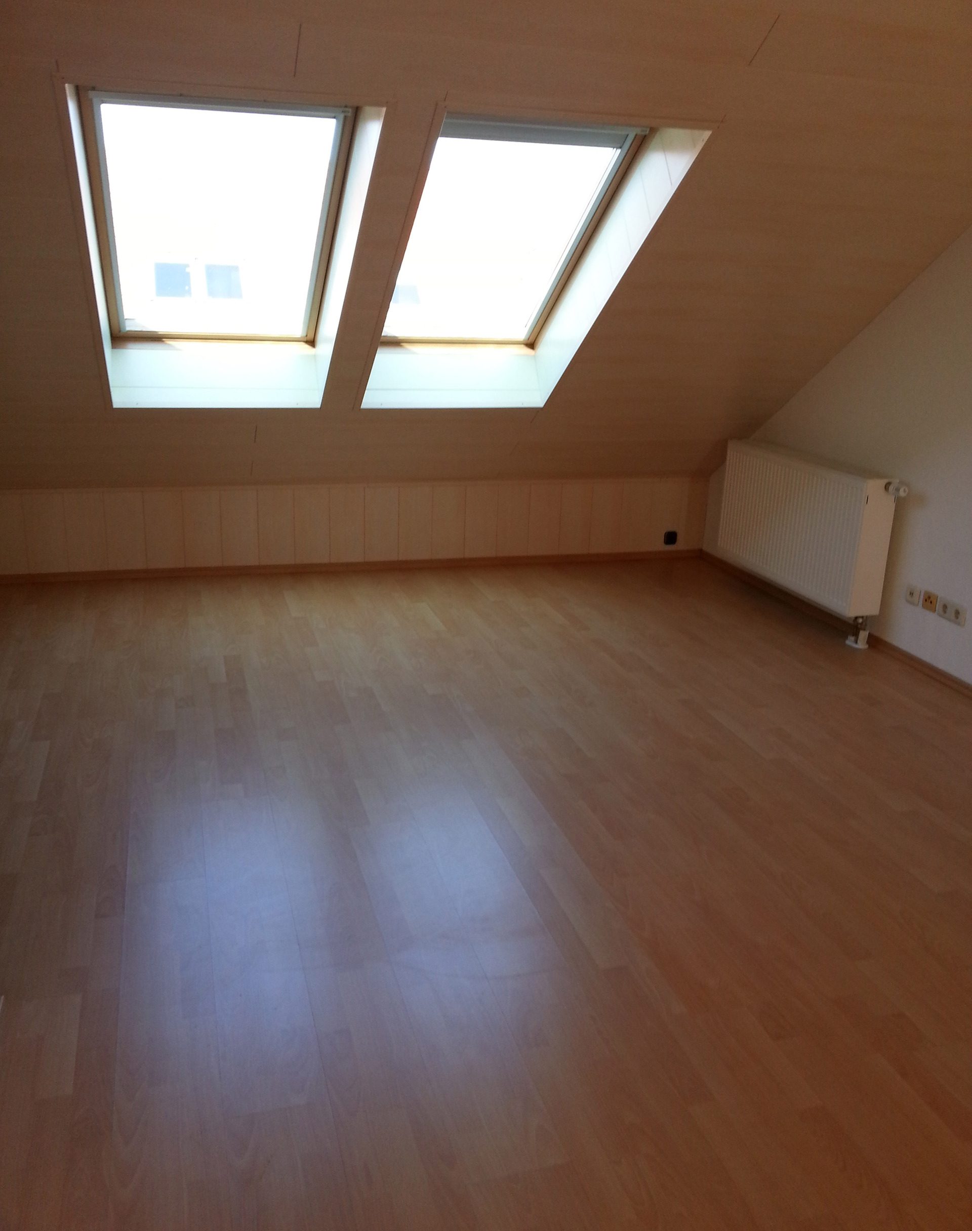 Immobilienangebot - Köln - Haus - Familie gesucht!