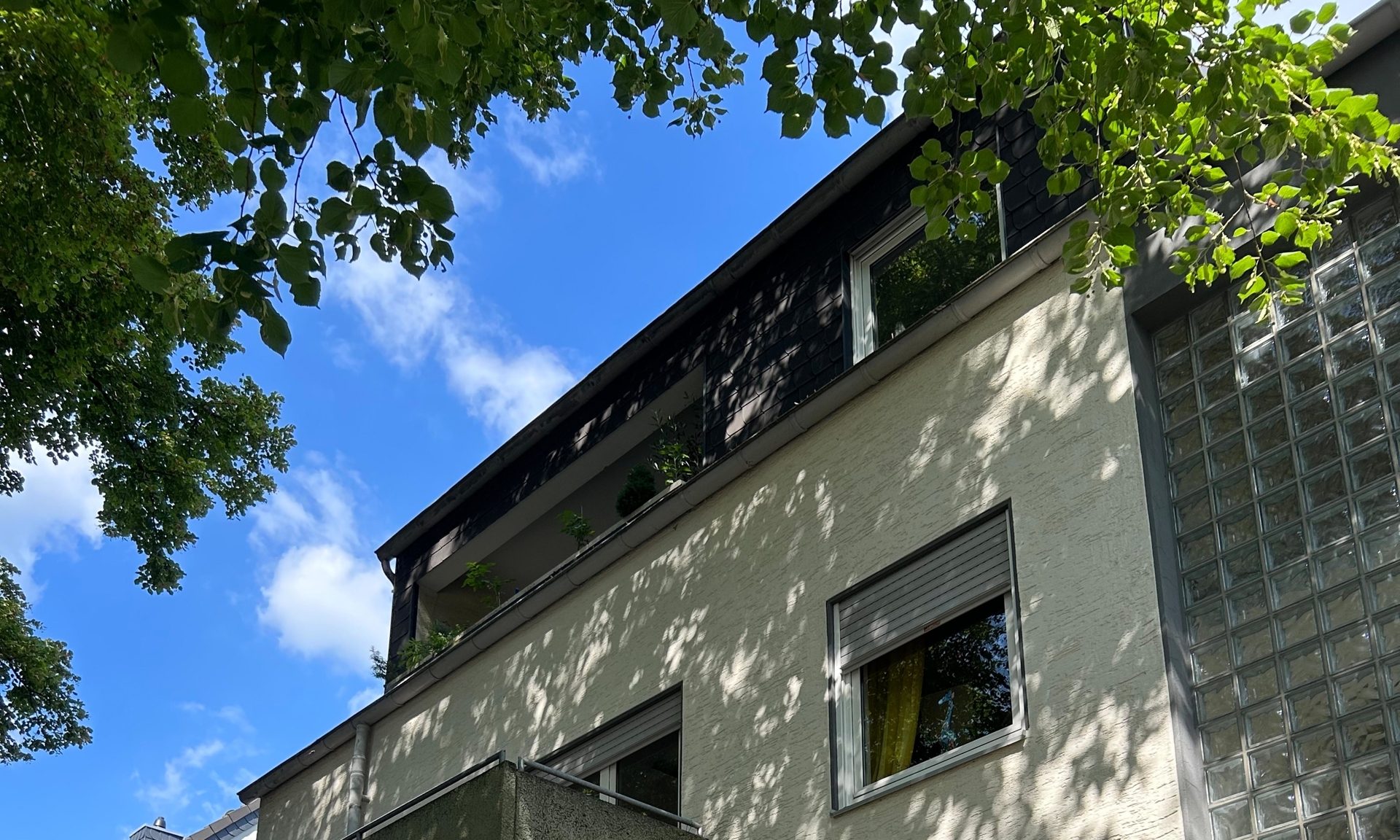 Immobilienangebot - Leverkusen / Schlebusch - Wohnung - Elektromobilität inklusive!