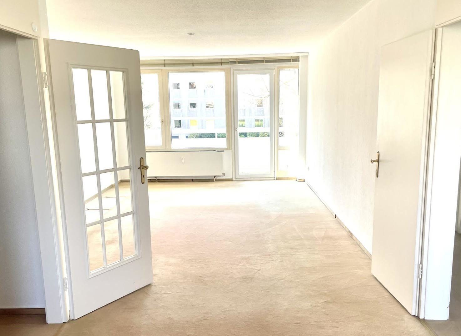 Immobilienangebot - Köln / Rodenkirchen - Wohnung - Großzügige Wohnung mit Balkon