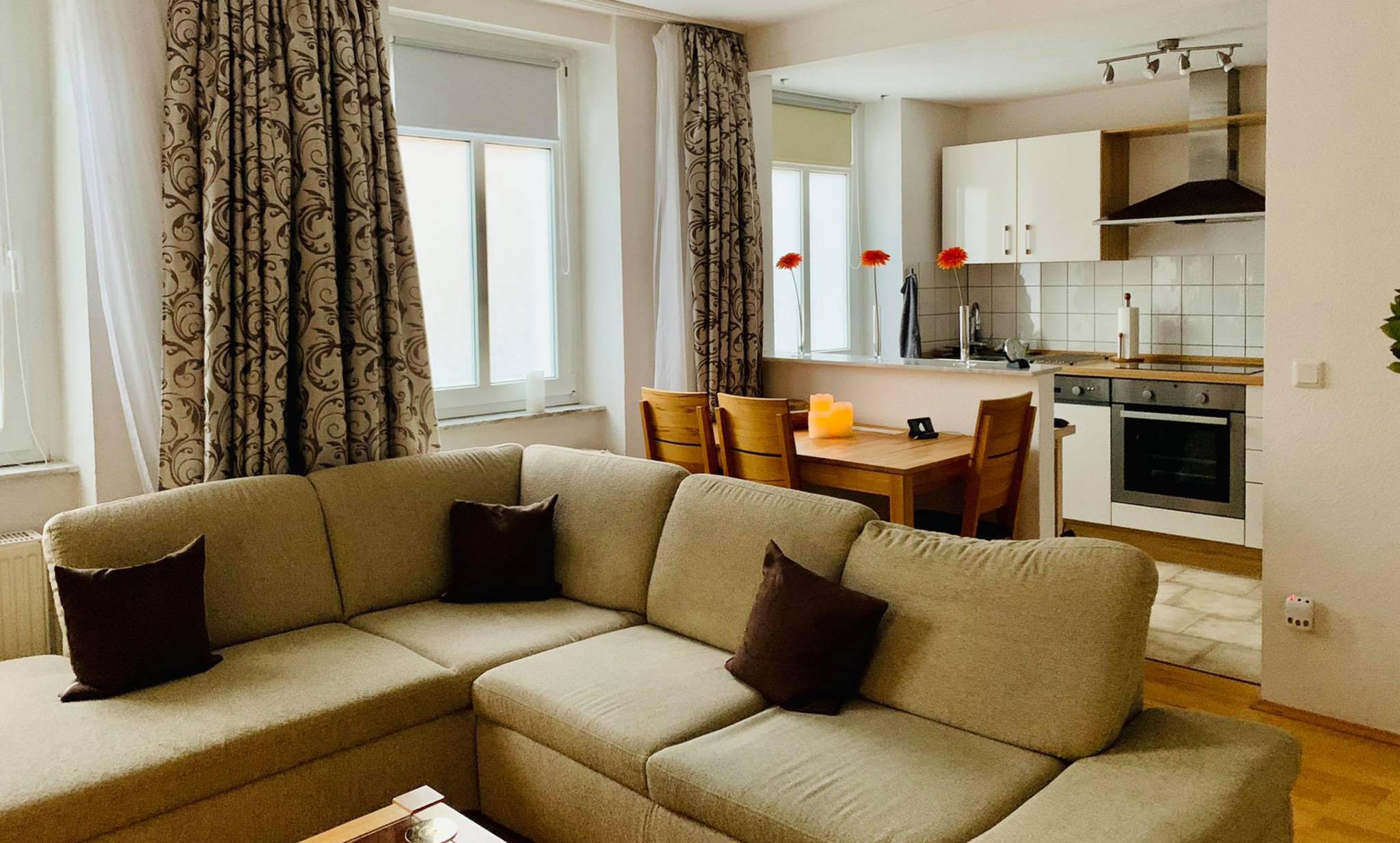 S Immobilienpartner GmbH - Immobilienangebot - Bornheim - Hersel - Eigentumswohnung (Invest.) - 3 auf einen Schlag!
