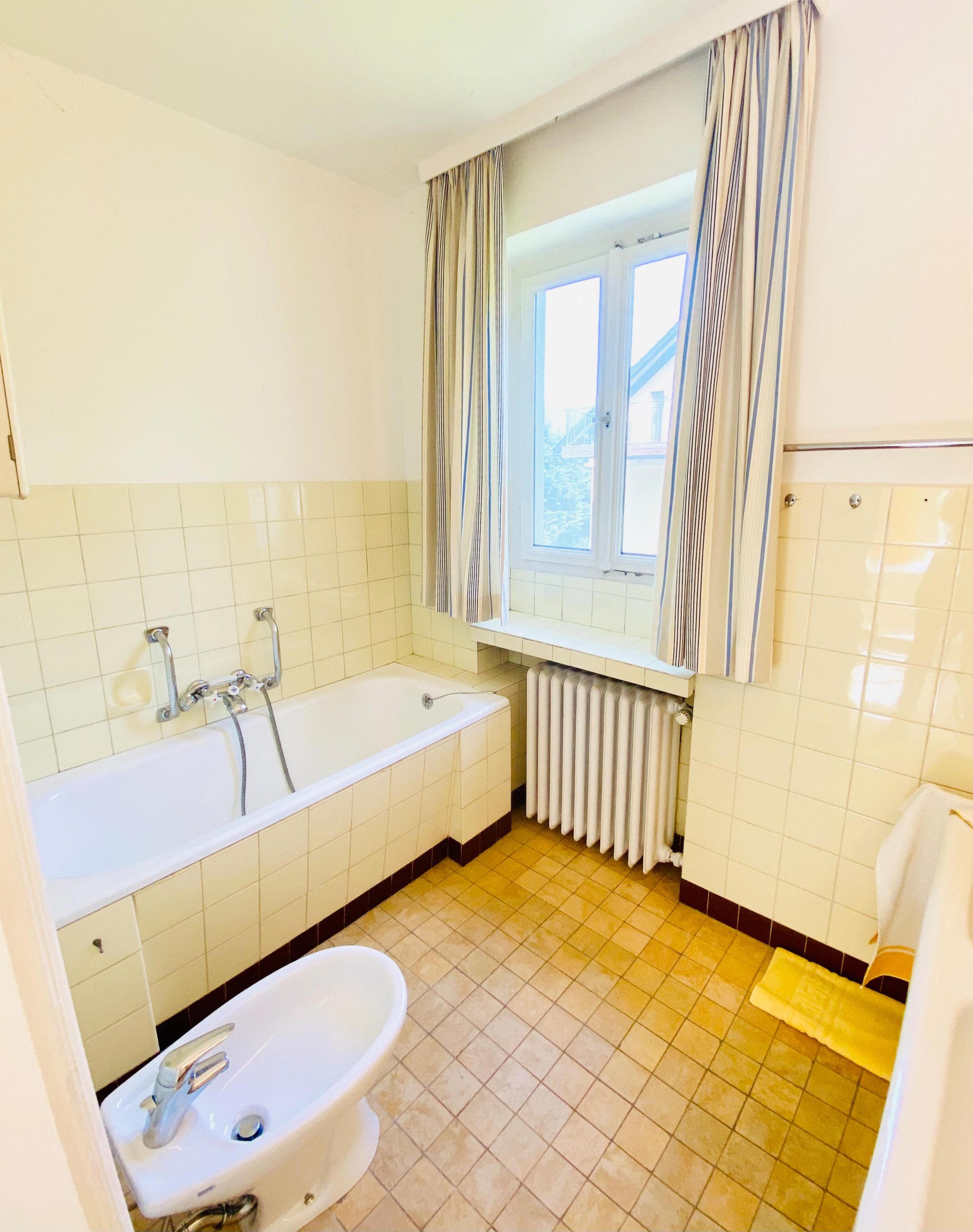 S Immobilienpartner GmbH - Immobilienangebot - Bonn - Mehlem - Mehlem  - Einfamilienhaus - Traumlage in Rheinnähe