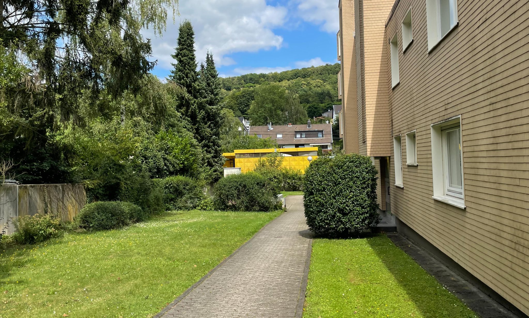 S Immobilienpartner GmbH - Immobilienangebot - Bonn - Oberkassel - Oberkassel (Bonn) - Etagenwohnung - Bezugsfrei!