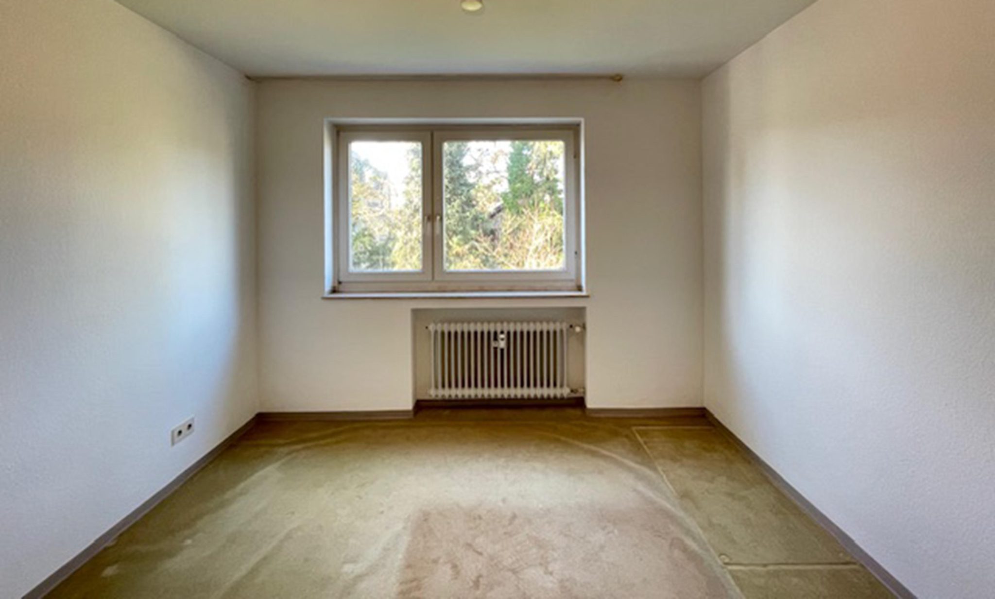 S Immobilienpartner GmbH - Immobilienangebot - Bonn - Oberkassel - Oberkassel (Bonn) - Etagenwohnung - Bezugsfrei!