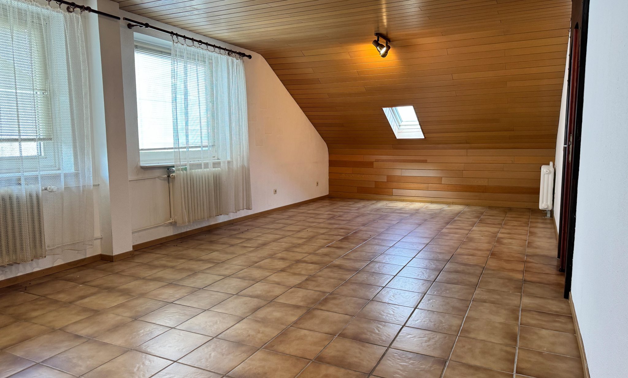 S Immobilienpartner GmbH - Immobilienangebot - Köln - Höhenhaus - Höhenhaus - Doppelhaushälfte - geräumige Doppelhaushälfte in Köln - Höhenhaus