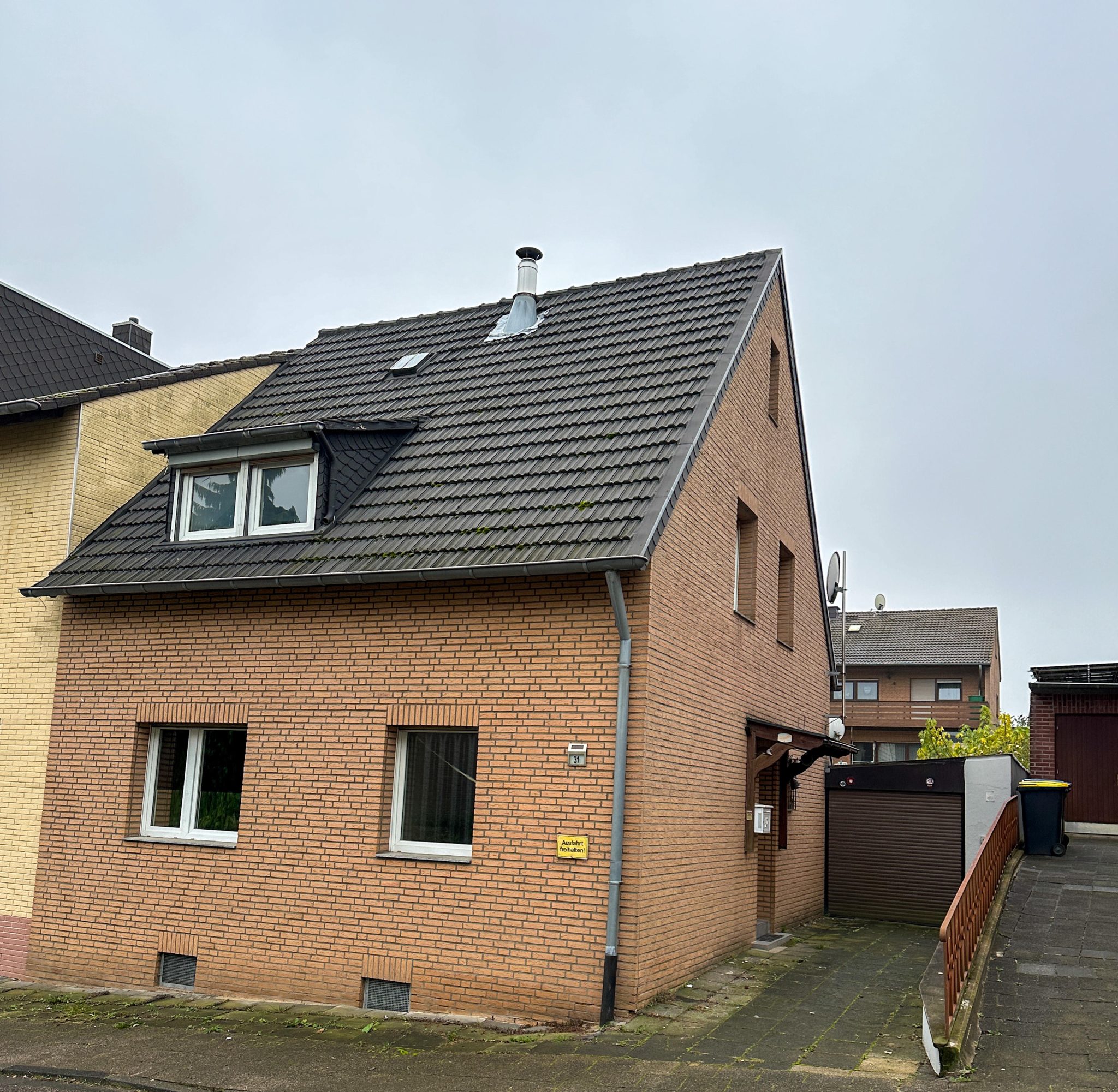 S Immobilienpartner GmbH - Immobilienangebot - Bergheim - Glessen - Glessen - Doppelhaushälfte - Familienfreundlich!