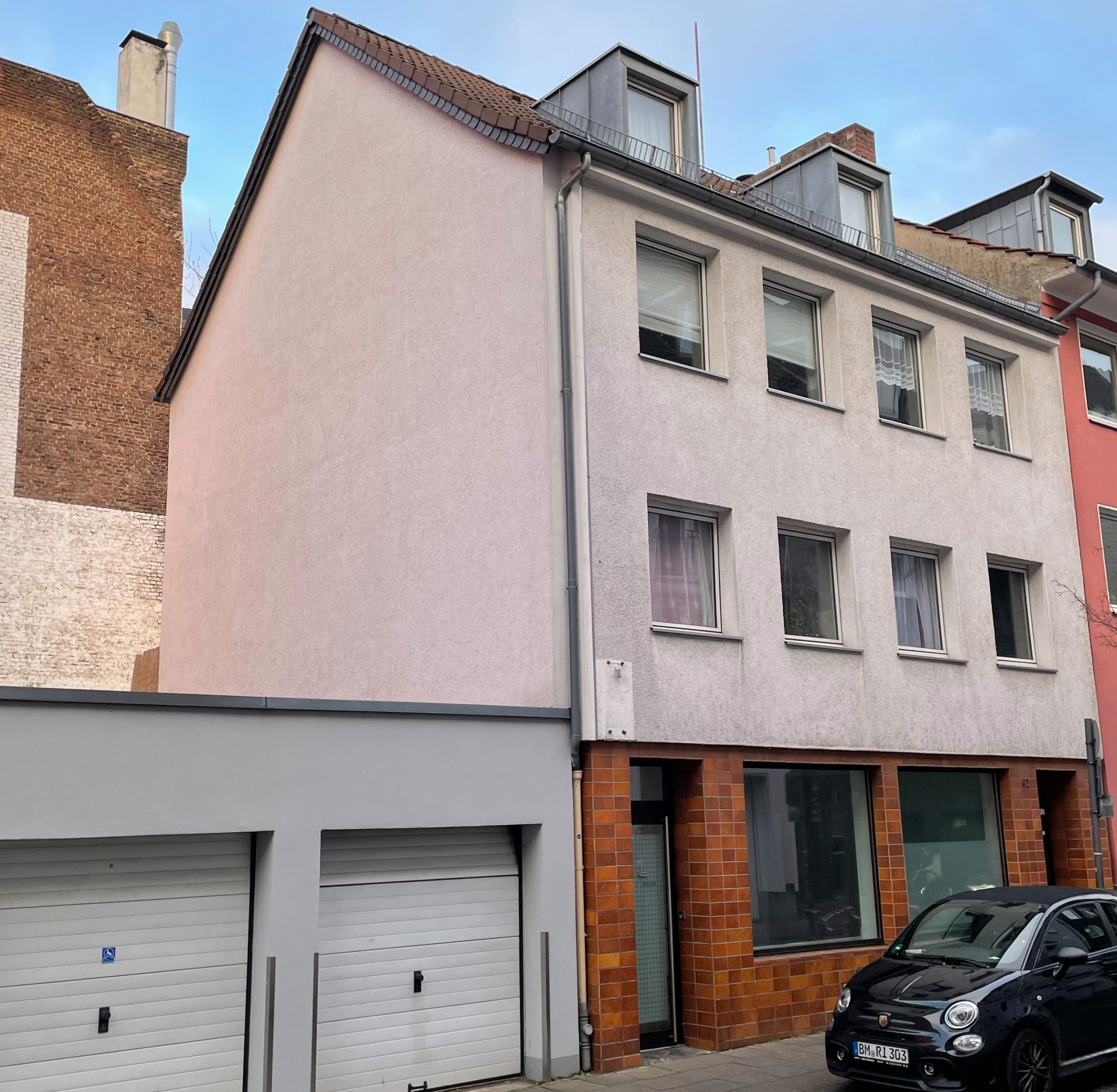 S Immobilienpartner GmbH - Immobilienangebot - Köln - Altstadt-Süd - Altstadt-Süd (Köln) - Wohn-/Geschäftshaus (Invest.) - Packen Sie es an!