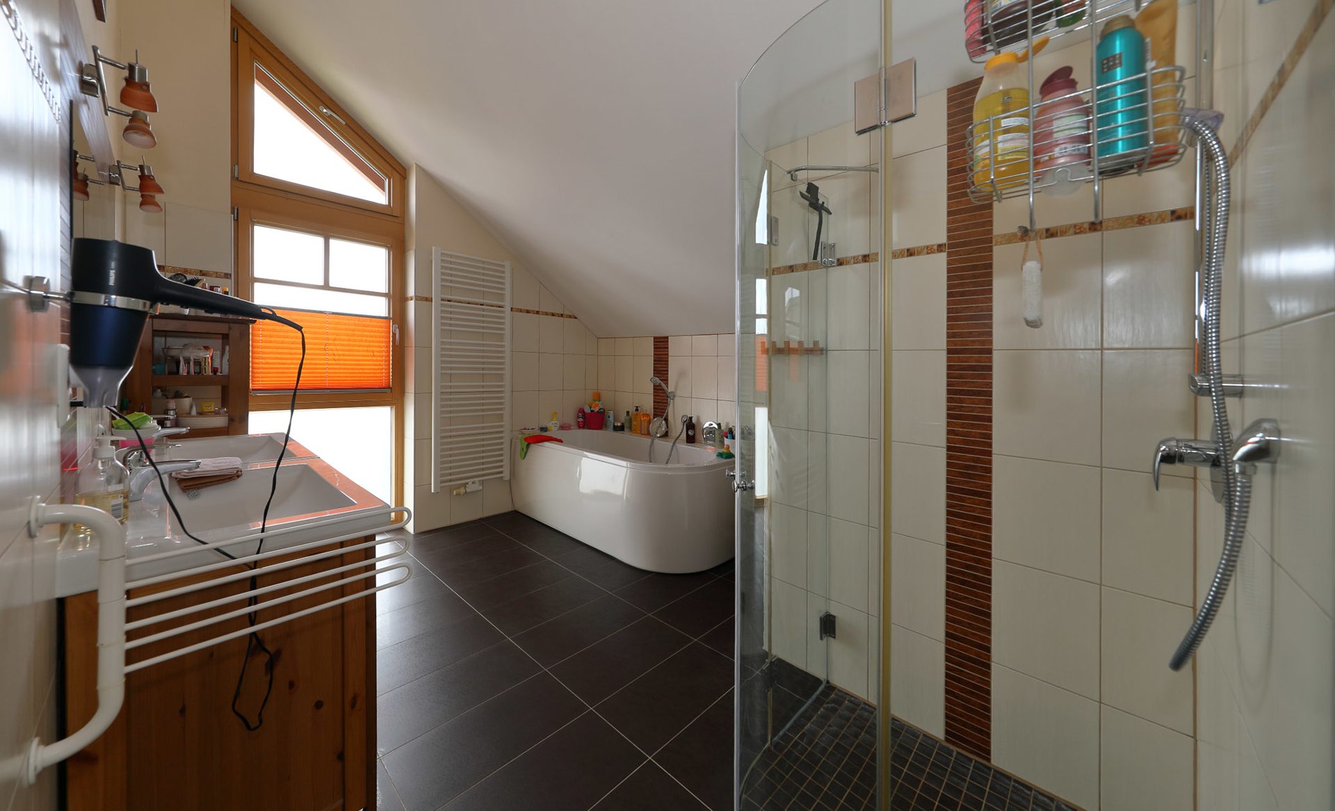 Immobilienangebot - Hürth / Efferen - Haus - Ökologisch mit viel Flair