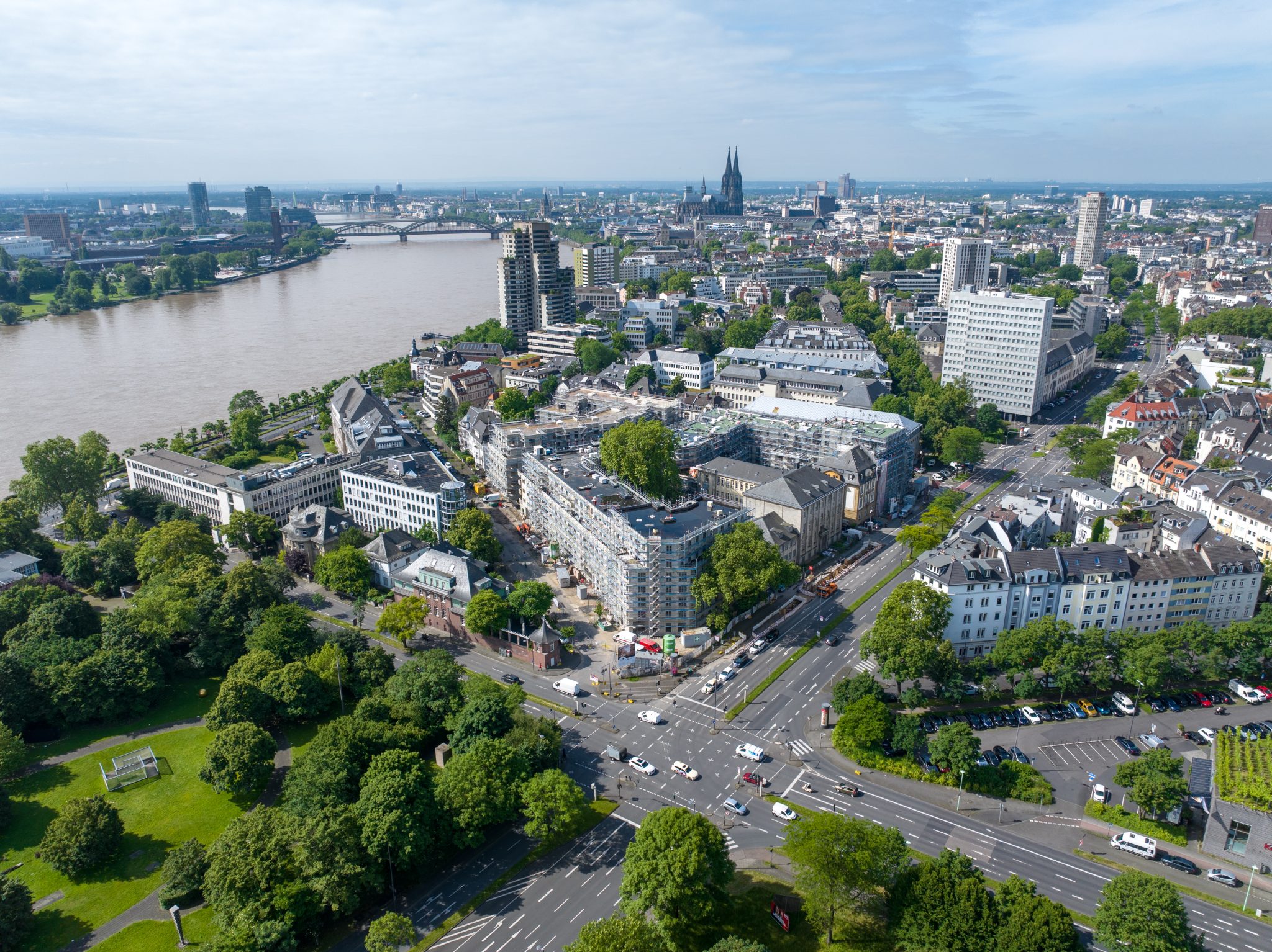 S Immobilienpartner GmbH - Immobilienangebot - Köln - Neustadt-Nord - Neustadt-Nord - Etagenwohnung - Viva Agrippina: Ihre Familienoase mit 5 Zimmern und großzügigem Wohnkomfort!