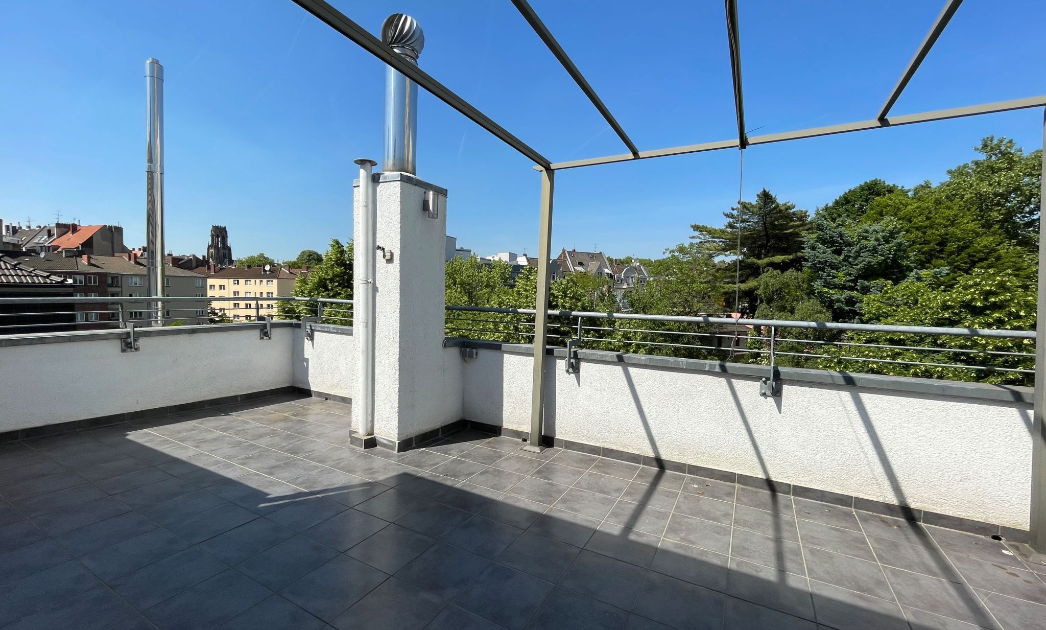 S Immobilienpartner GmbH - Immobilienangebot - Köln - Neustadt Nord - Neustadt-Nord - Dachgeschosswohnung - Dachterrassentraum im Agnesviertel