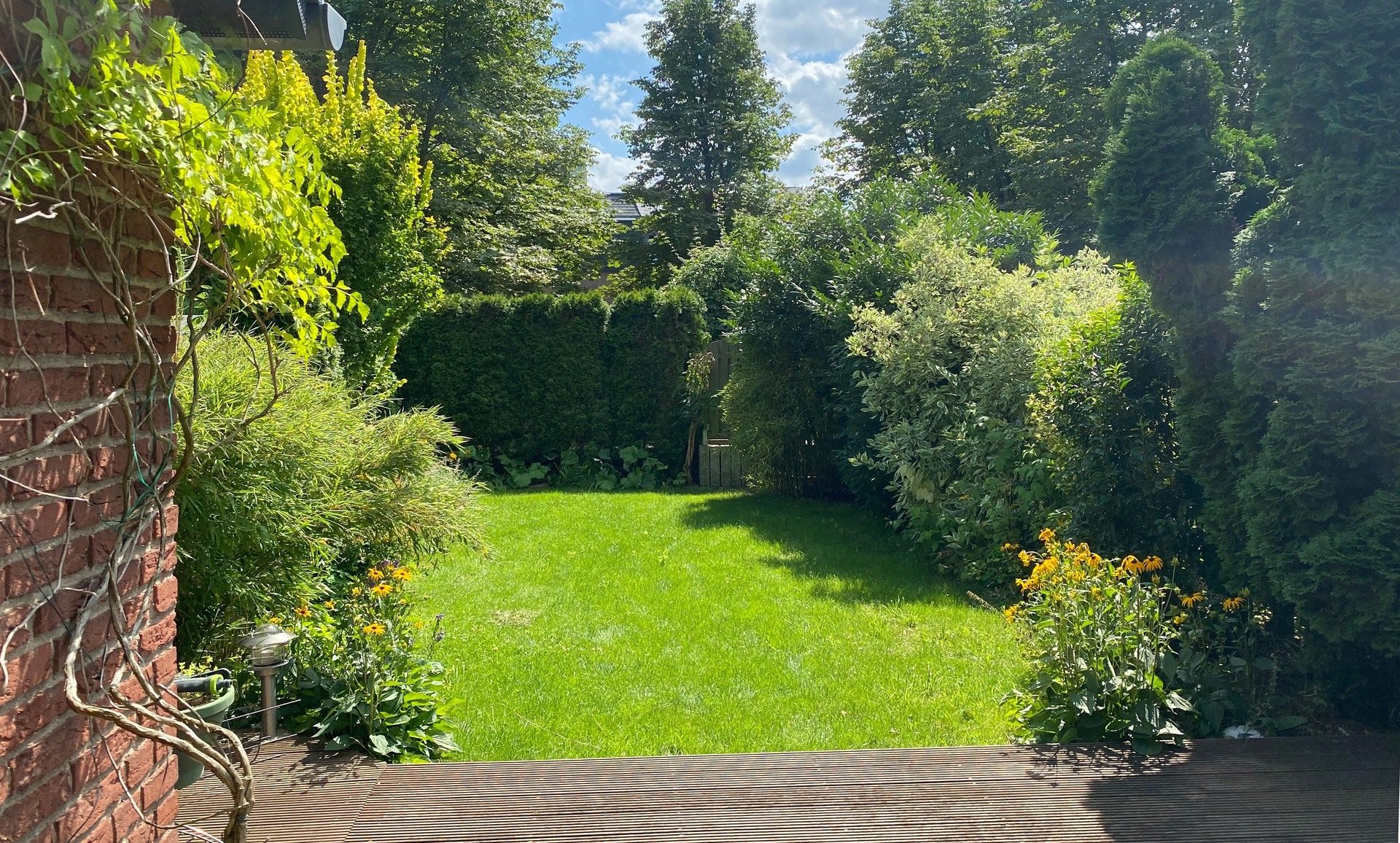Immobilienangebot - Bergisch Gladbach / Hebborn - Haus - Familienfreundlich mittendrin. Ruhige Lage mit viel Platz!