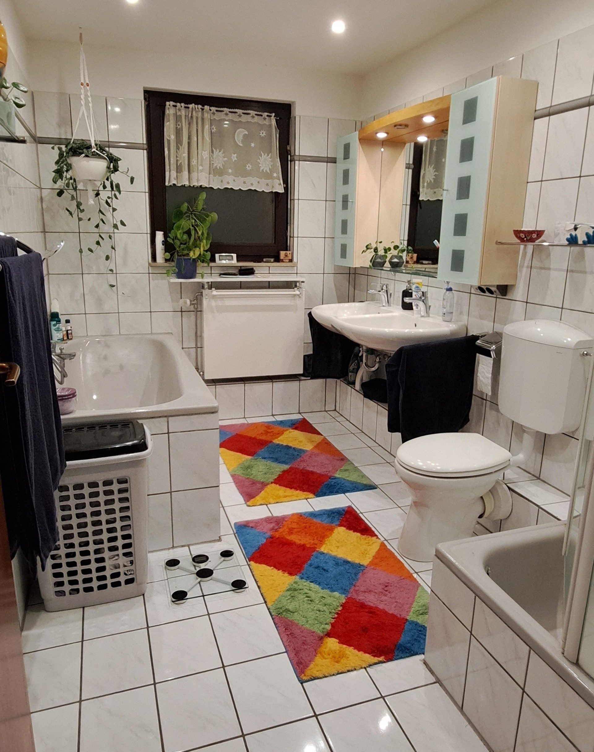 Immobilienangebot - Bergisch Gladbach / Hebborn - Haus - Familienfreundlich mittendrin. Ruhige Lage mit viel Platz!