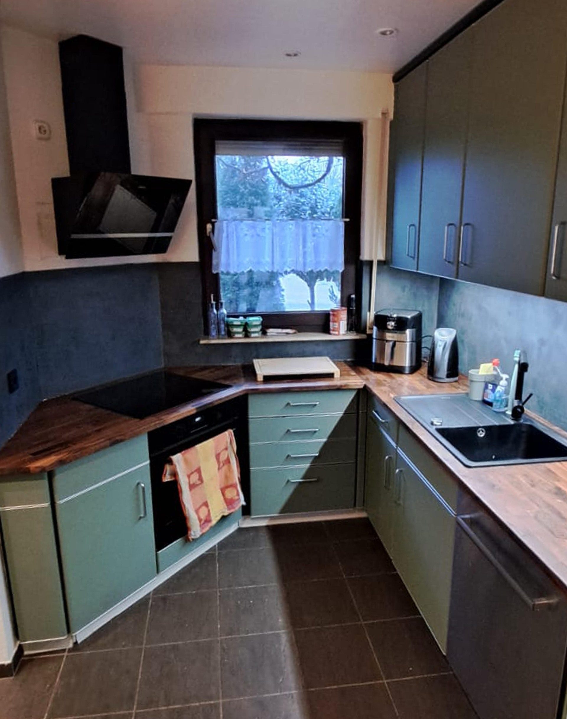Immobilienangebot - Bergisch Gladbach / Hebborn - Haus - Familienfreundlich mittendrin. Ruhige Lage mit viel Platz!