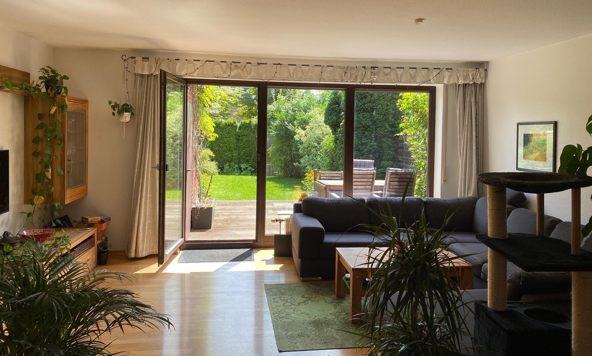 Immobilienangebot - Bergisch Gladbach / Hebborn - Haus - Familienfreundlich mittendrin. Ruhige Lage mit viel Platz!