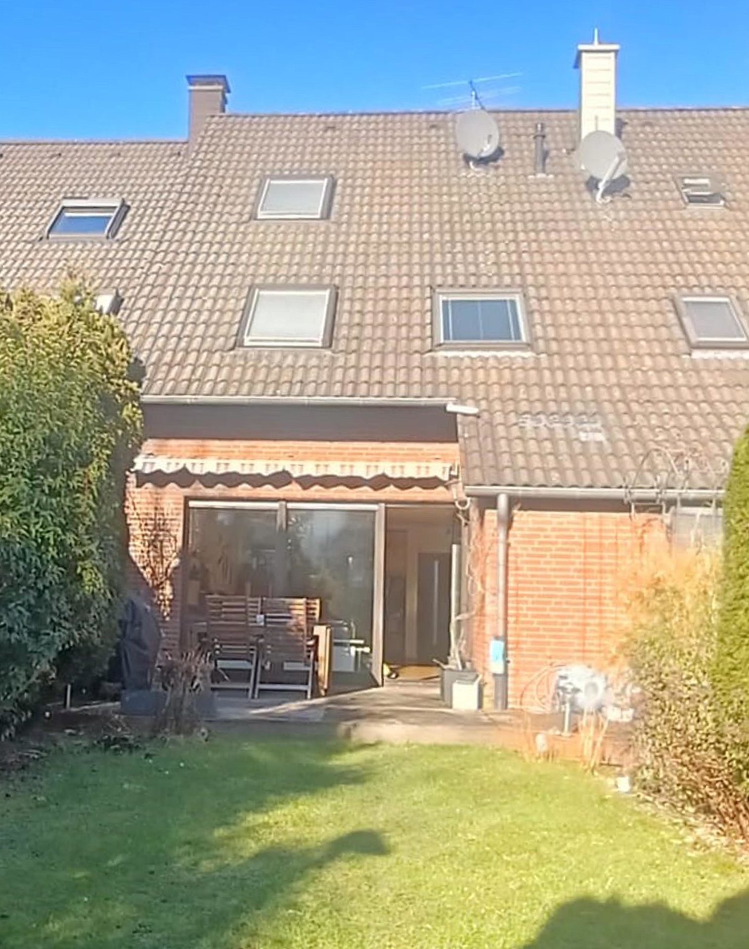 Immobilienangebot - Bergisch Gladbach / Hebborn - Haus - Familienfreundlich mittendrin. Ruhige Lage mit viel Platz!
