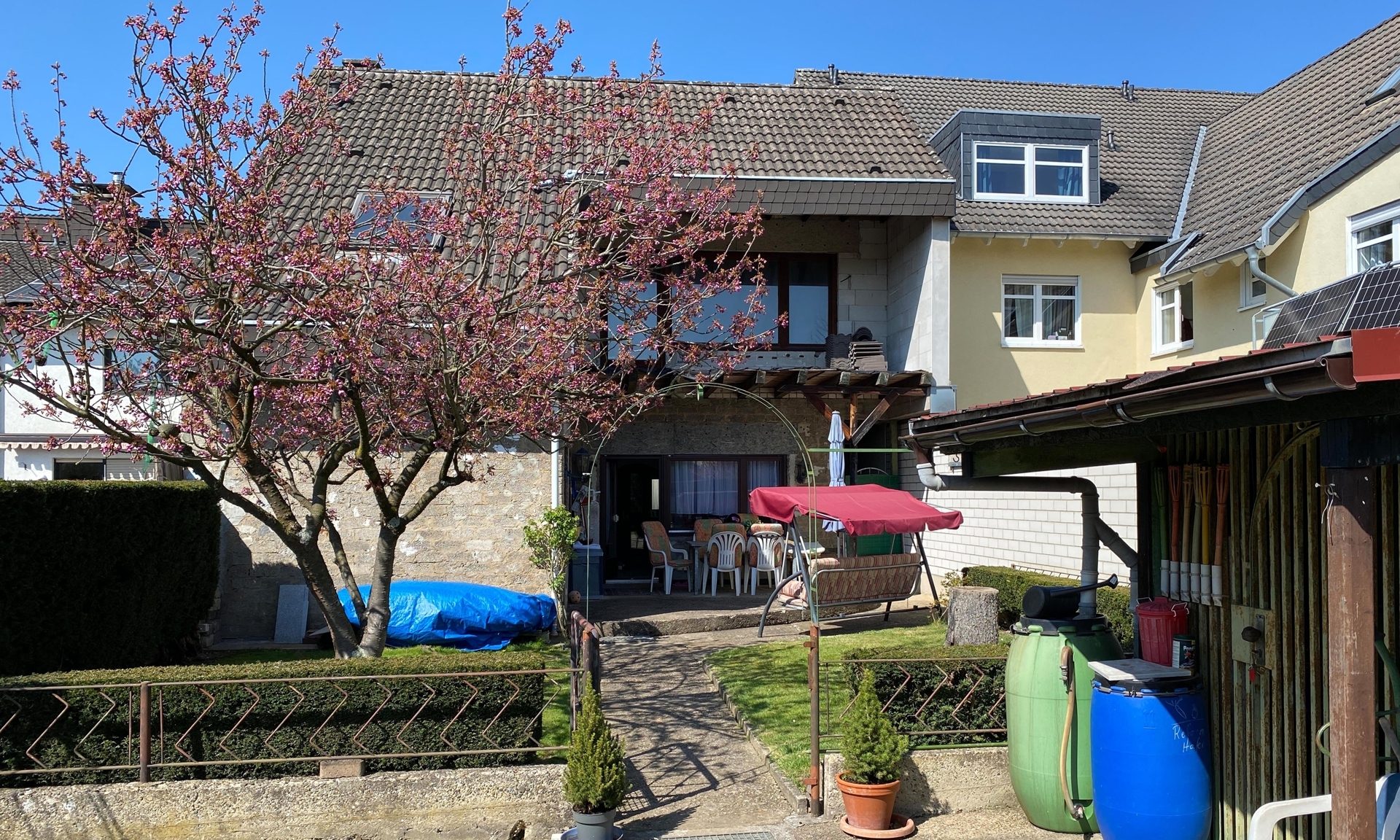 Immobilienangebot - Bonn - Haus - Doppelte Möglichkeit!