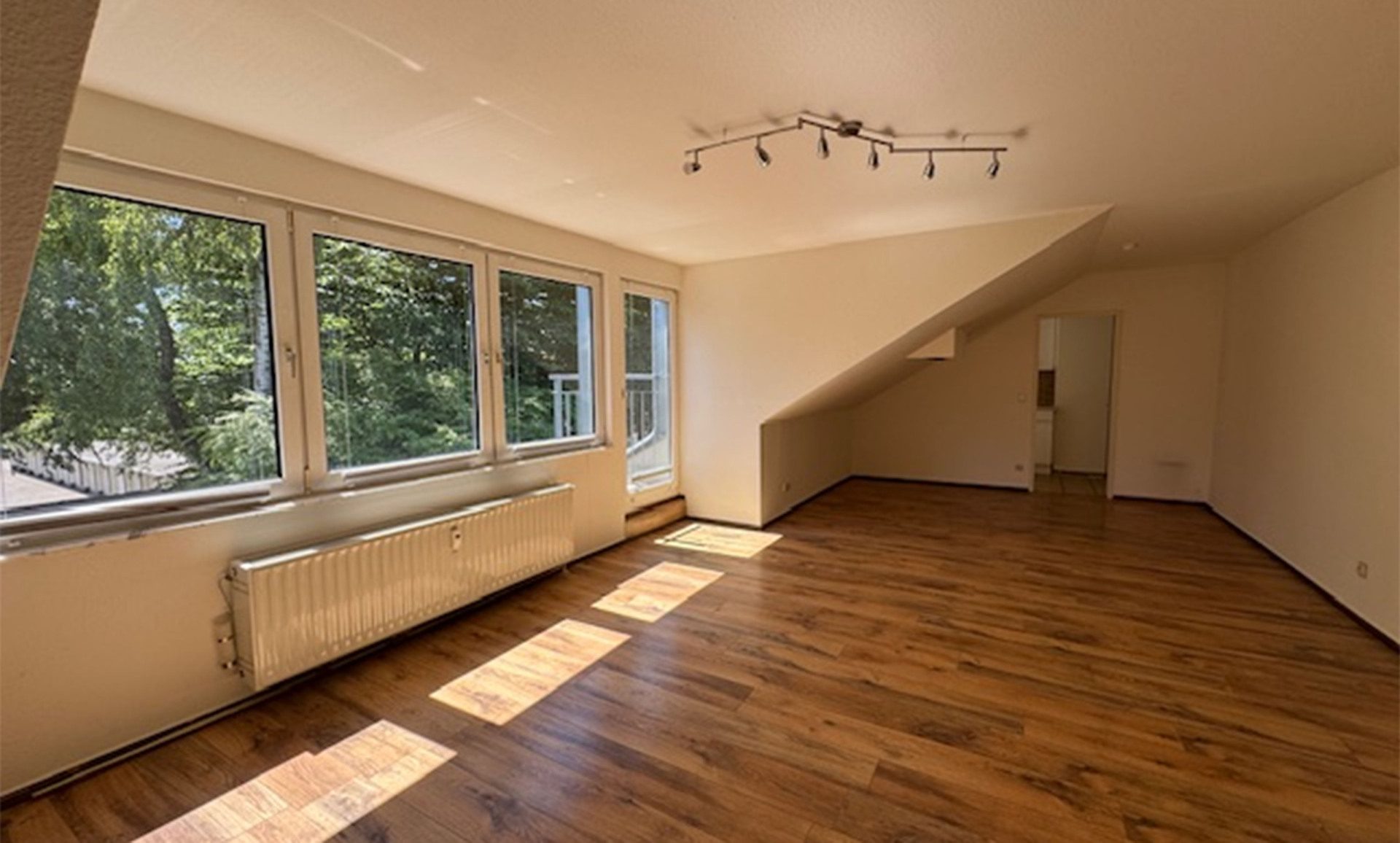 Immobilienangebot - Köln / Urbach - Wohnung - Neues Zuhause oder attraktive Kapitalanlage!