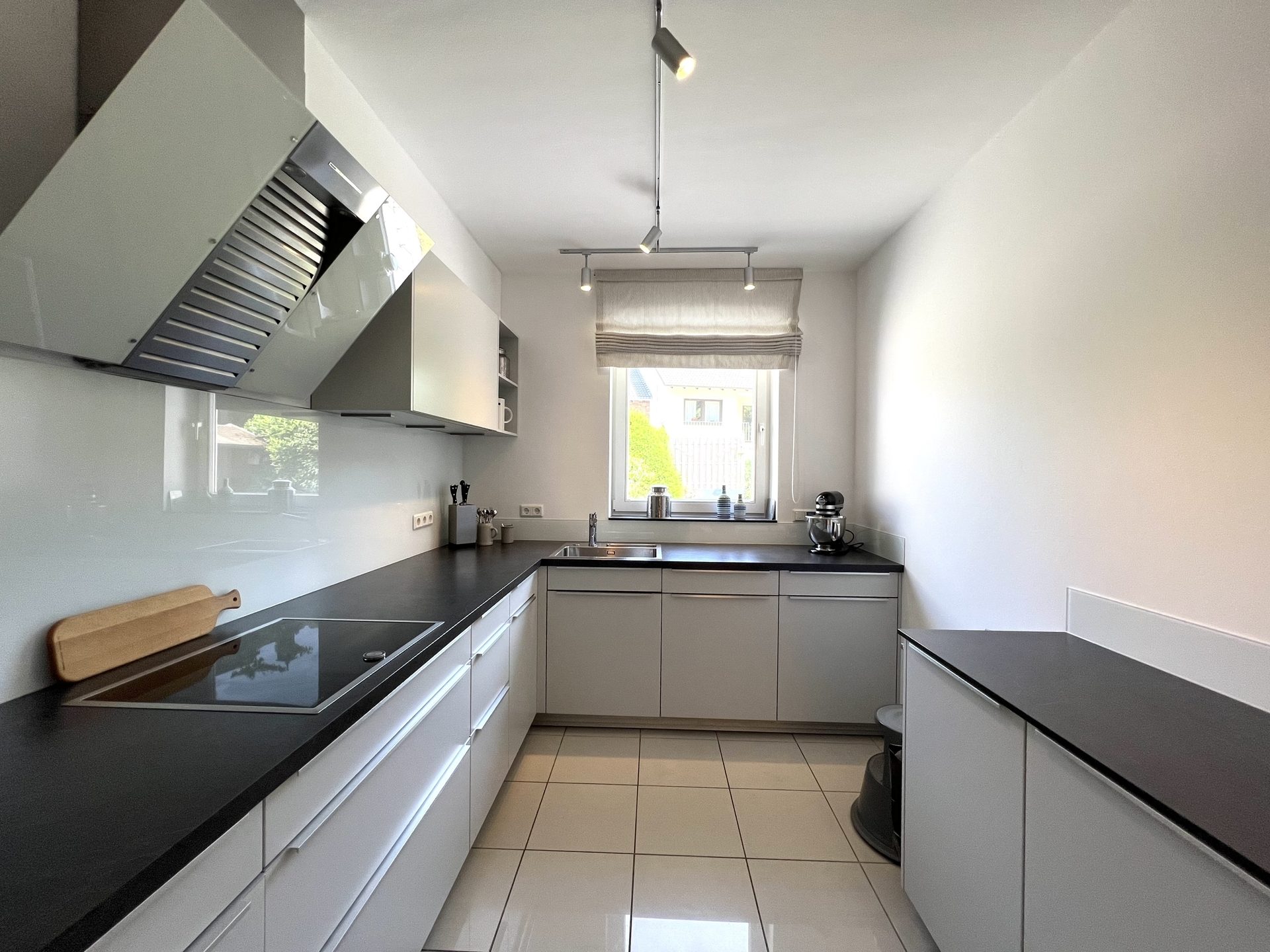 Immobilienangebot - Bonn - Wohnung - Gepflegte Gartenwohnung mit Tiefgarage in Bonn-Muffendorf