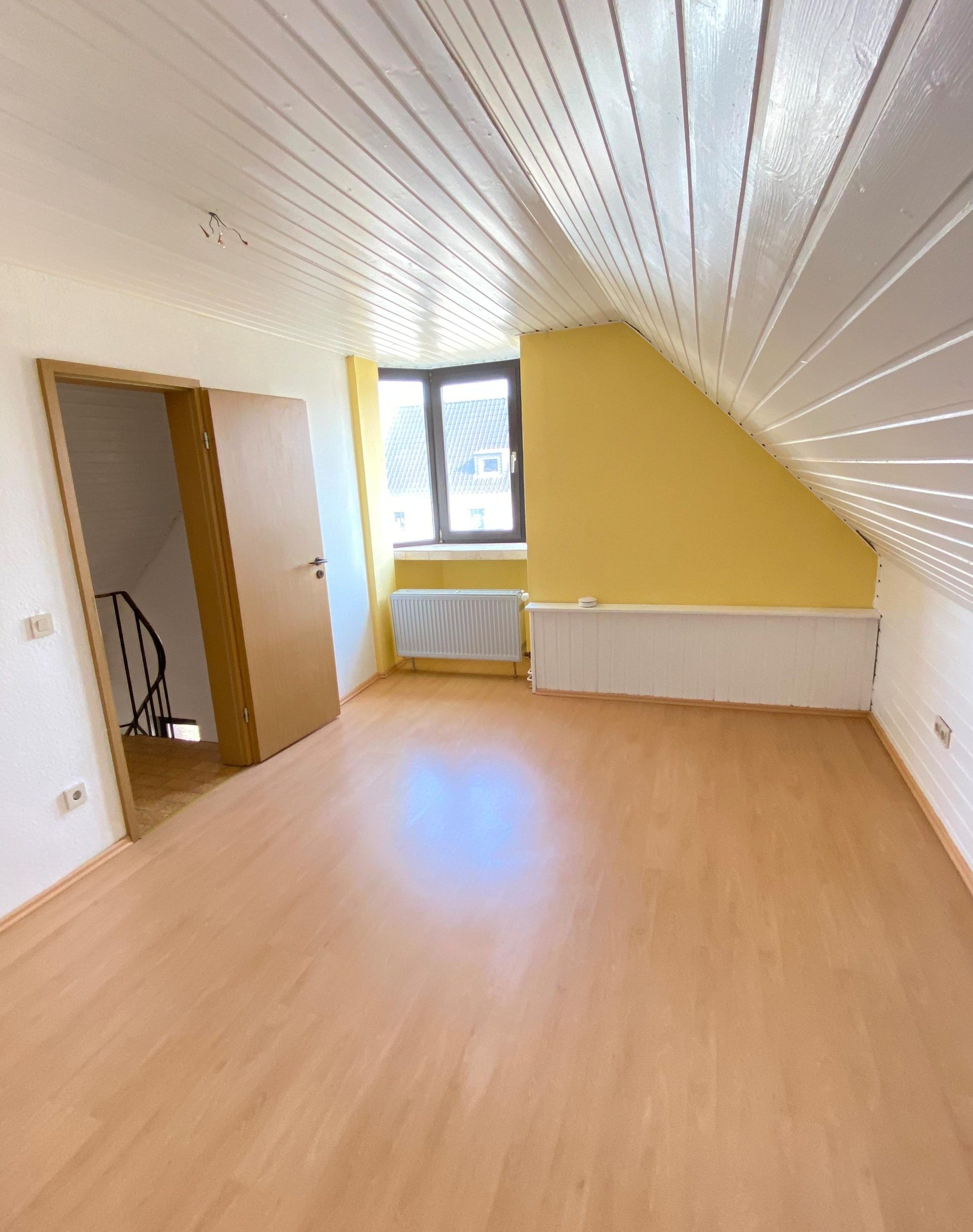 Immobilienangebot - Bonn / Beuel - Haus - Mit Einliegerwohnung!