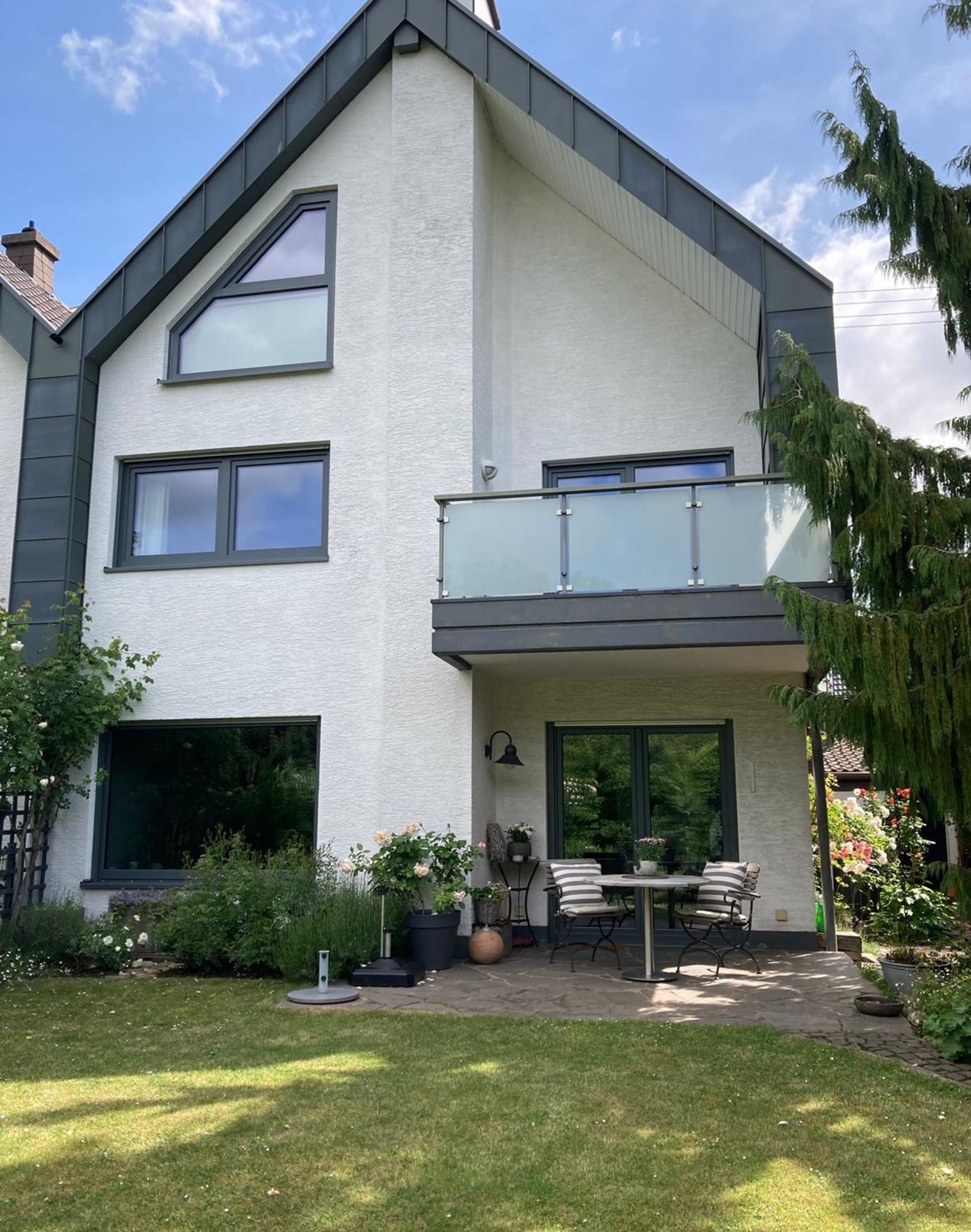 Immobilienangebot - Bonn / Beuel - Haus - Mit Einliegerwohnung!