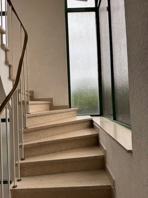 Immobilienangebot - Hürth / Efferen - Wohnung - Moderne 3-Zimmer-Wohnung mit Balkon in begehrter Lage – jetzt entdecken!
