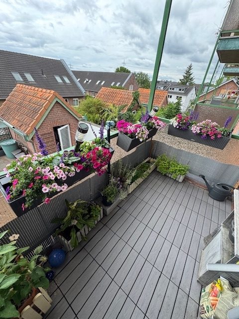 Immobilienangebot - Hürth / Efferen - Wohnung - Moderne 3-Zimmer-Wohnung mit Balkon in begehrter Lage – jetzt entdecken!