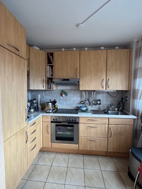 Immobilienangebot - Hürth / Efferen - Wohnung - Moderne 3-Zimmer-Wohnung mit Balkon in begehrter Lage – jetzt entdecken!