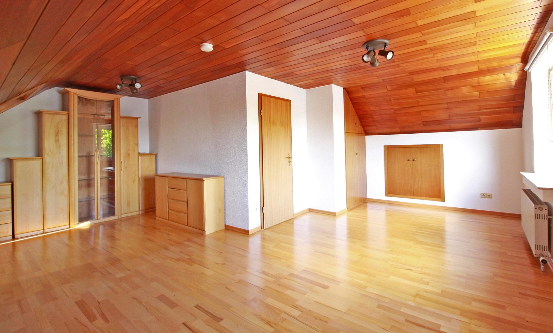 Immobilienangebot - Bonn / Buschdorf - Haus - Für die junge Familie