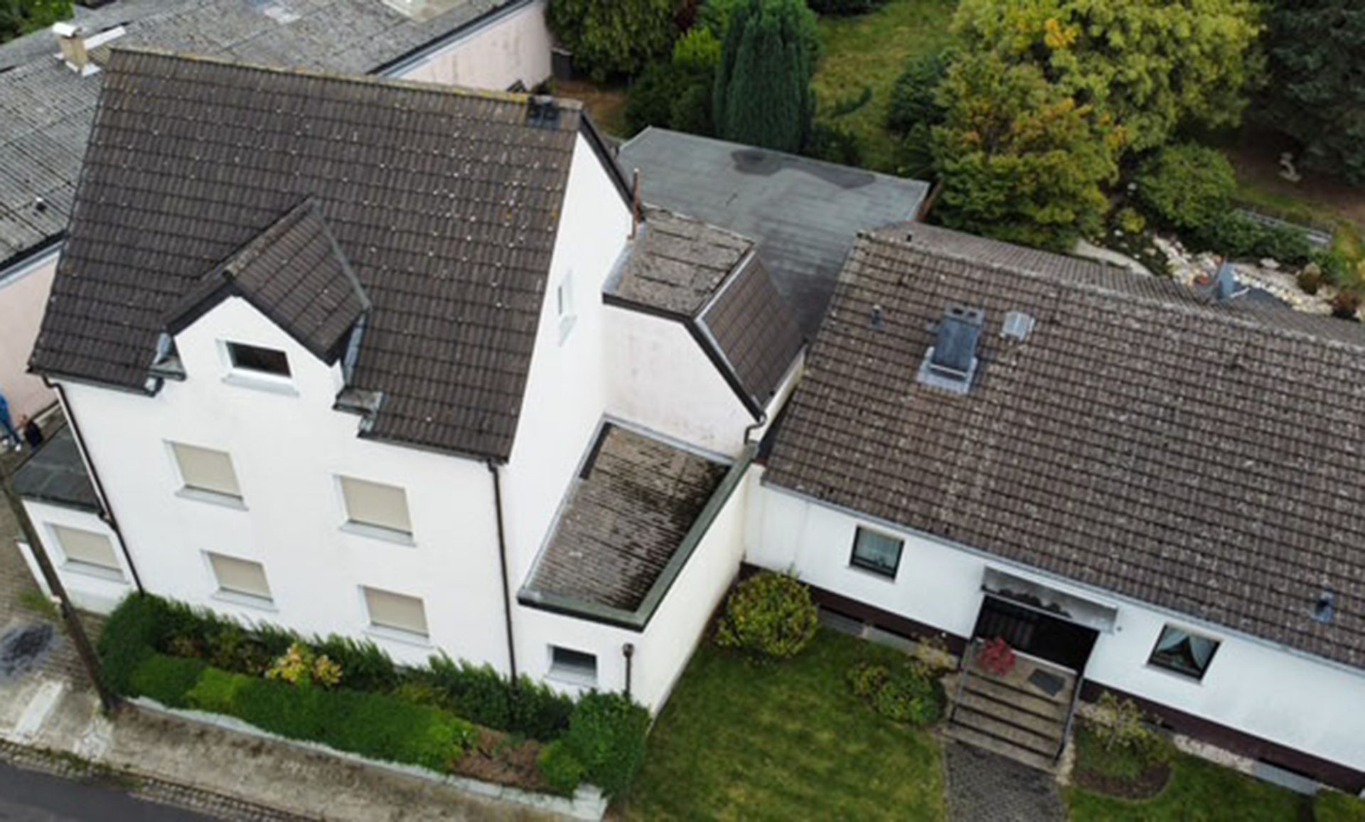 Immobilienangebot - Bornheim - Sechtem - Haus - Neubau und Sanierung für Ihre Großfamilie und Freunde