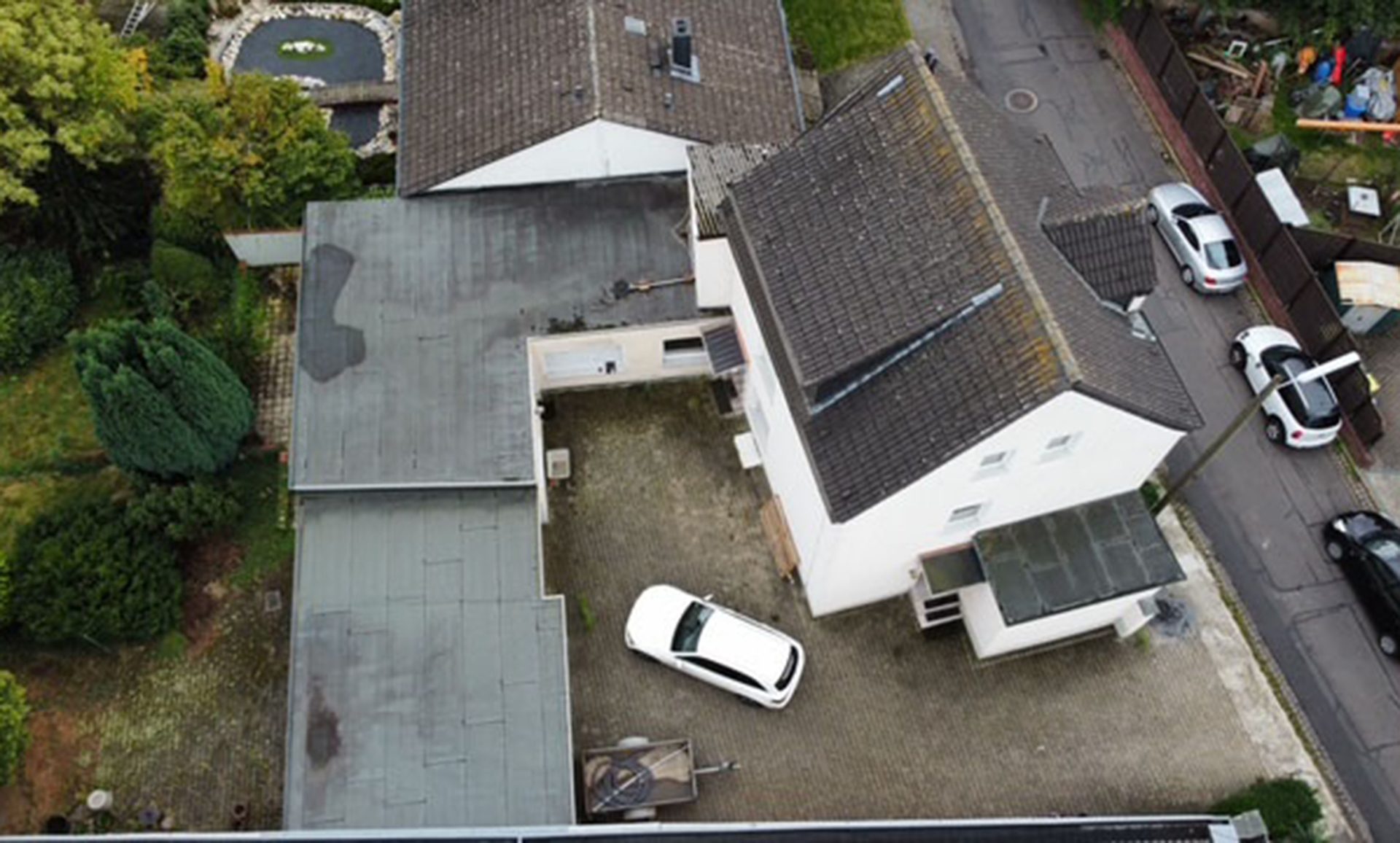 Immobilienangebot - Bornheim - Sechtem - Haus - Neubau und Sanierung für Ihre Großfamilie und Freunde
