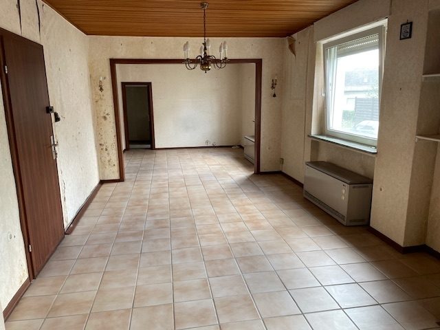 Immobilienangebot - Bornheim - Sechtem - Haus - Neubau und Sanierung für Ihre Großfamilie und Freunde