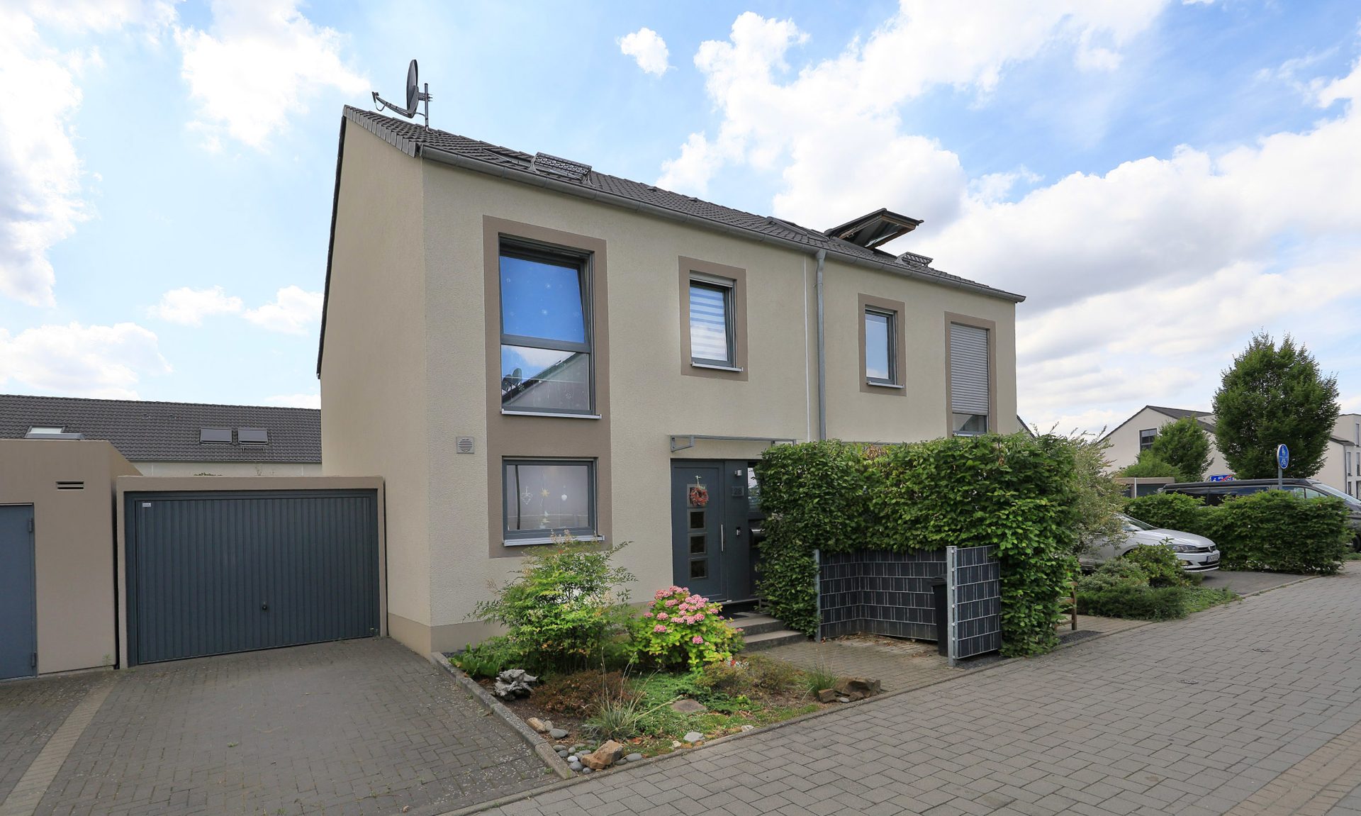 Immobilienangebot - Bergheim - Haus - Familien aufgepasst!