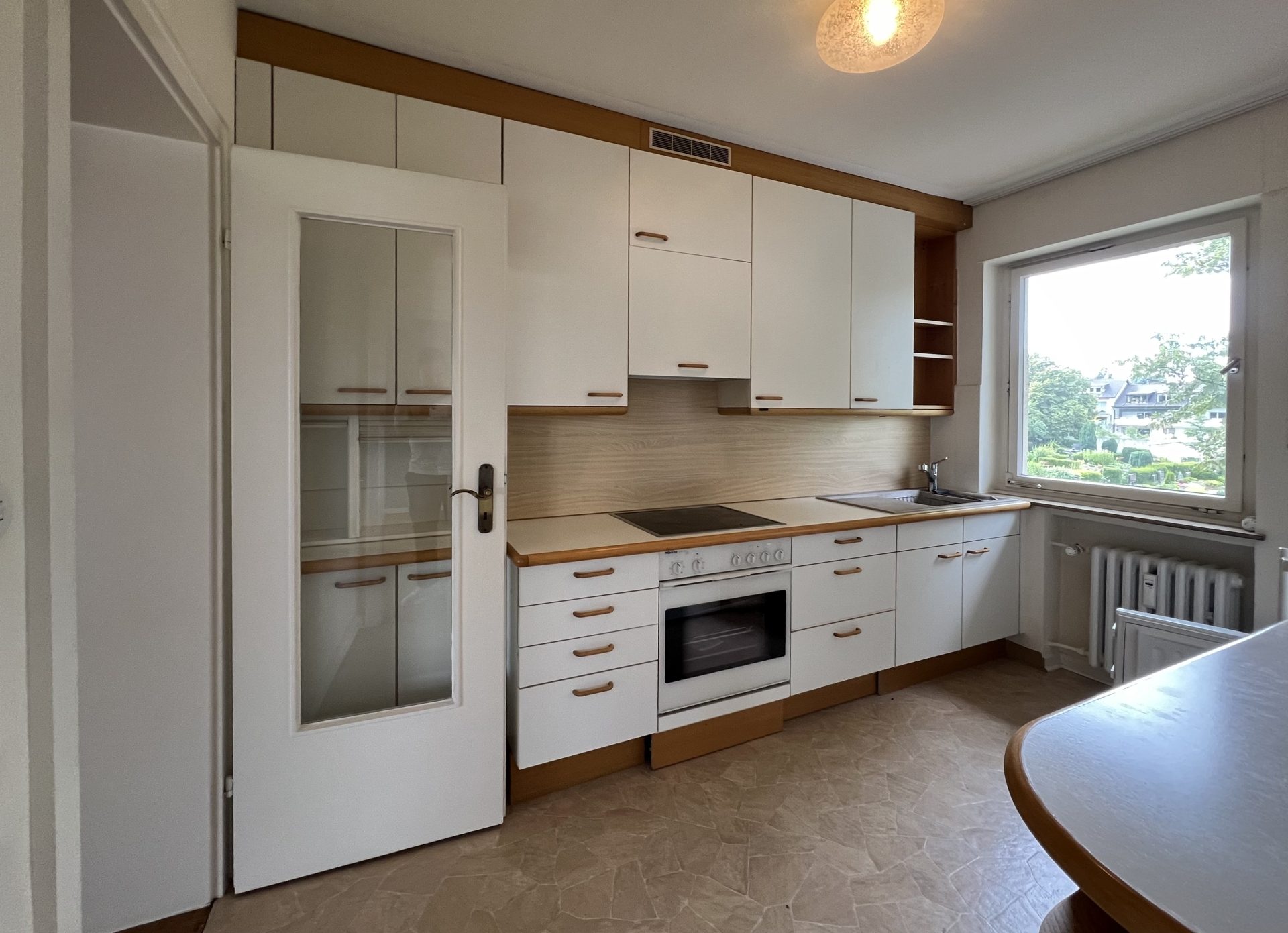 Immobilienangebot - Bonn / Lannesdorf - Wohnung - Helle 3-Zimmer-Wohnung mit Balkon & Garage in Bonn-Lannesdorf