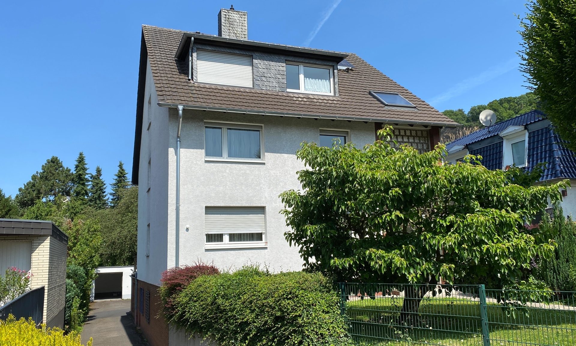 Immobilienangebot - Bonn / Oberkassel - Haus - Seltene Möglichkeit