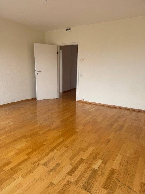 Immobilienangebot - Köln / Neuehrenfeld - Wohnung - Modernes Wohnen im Dachgeschoss in begehrter Lage von Köln-Neuehrenfeld