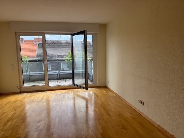 Immobilienangebot - Köln / Neuehrenfeld - Wohnung - Modernes Wohnen im Dachgeschoss in begehrter Lage von Köln-Neuehrenfeld