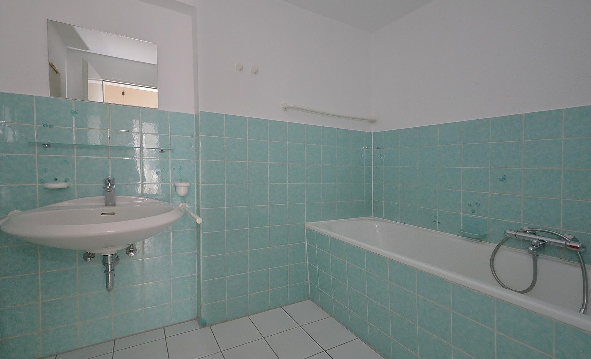 Immobilienangebot - Düsseldorf / Stadtmitte - Wohnung - Stadtwohnung!
