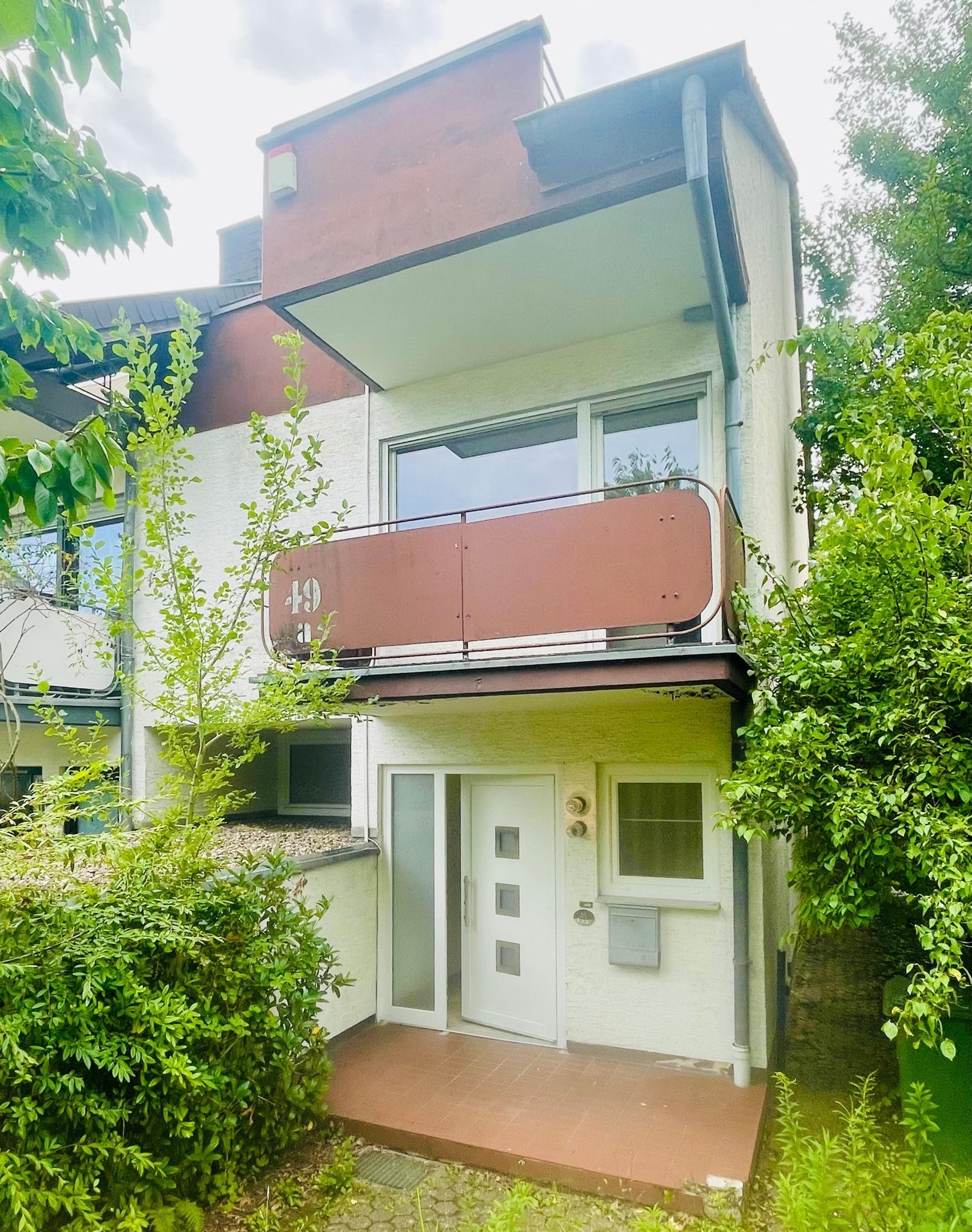 Immobilienangebot - Sankt Augustin / Hangelar - Haus - Etwas Besonderes - Reihenendhaus in Splitlevelbauweise