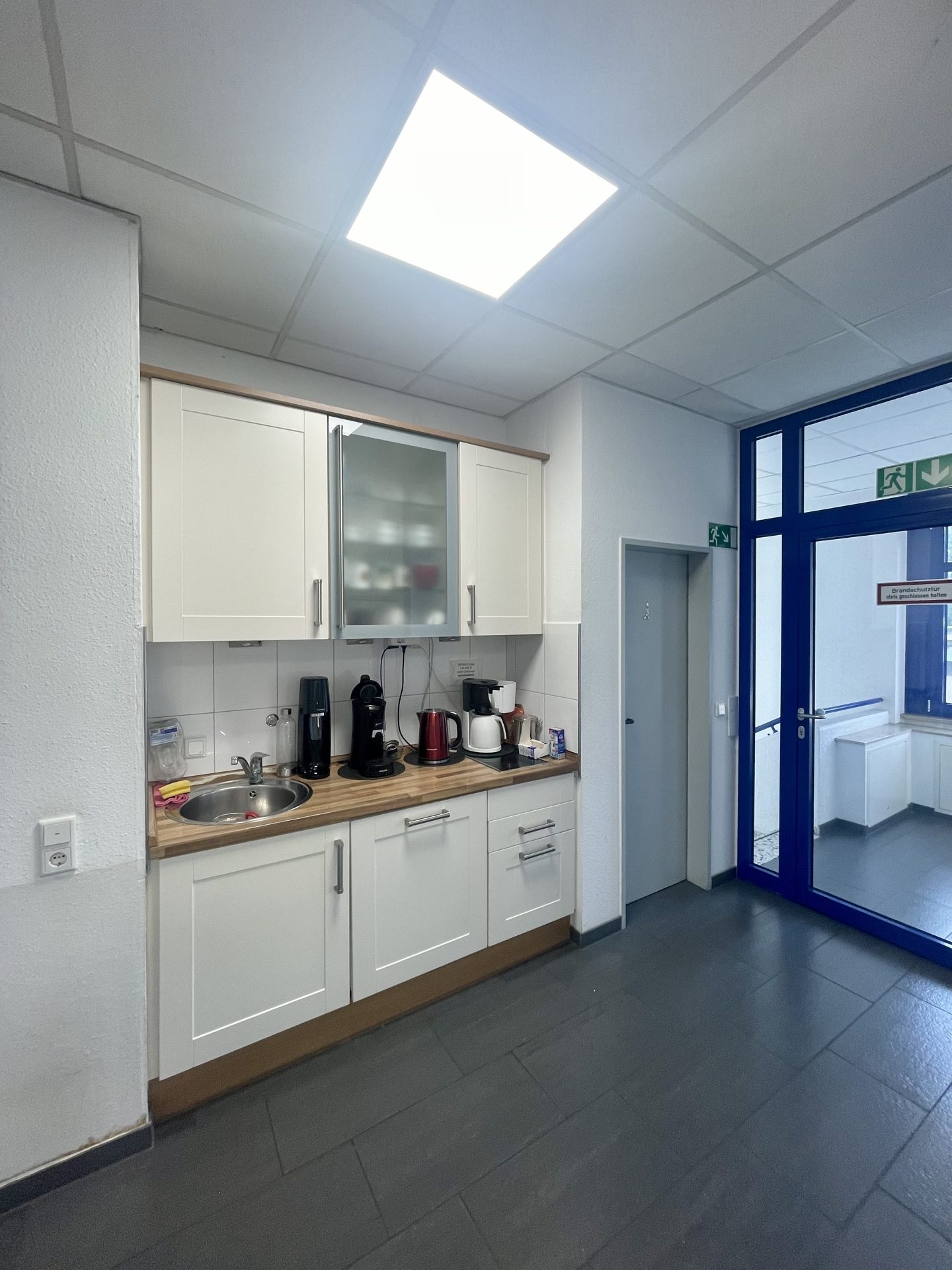 Immobilienangebot - Köln / Marsdorf - Alle - Lager- und Produktionshalle mit Entwicklungspotenzial!