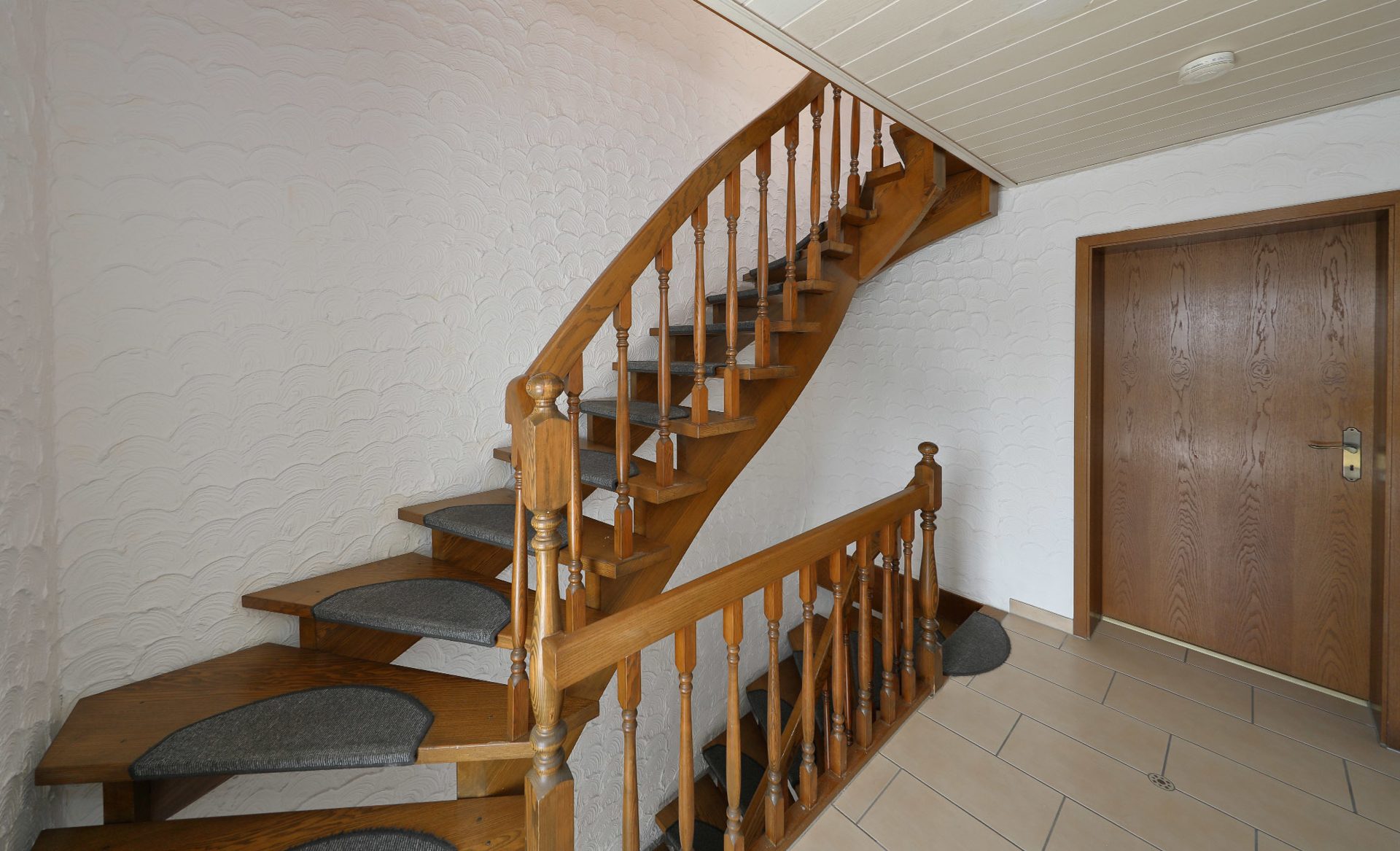 Immobilienangebot - Bedburg - Haus - Verwirklichen Sie Ihre Träume!