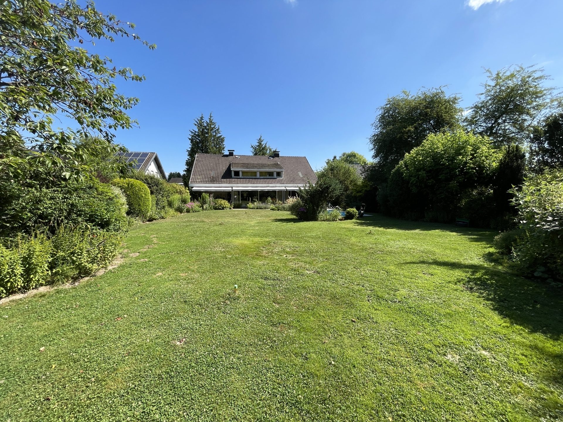 Immobilienangebot - Bonn - Haus - Unmittelbar am Kottenforst gelegenes Einfamilienhaus auf traumhaftem Grundstück!