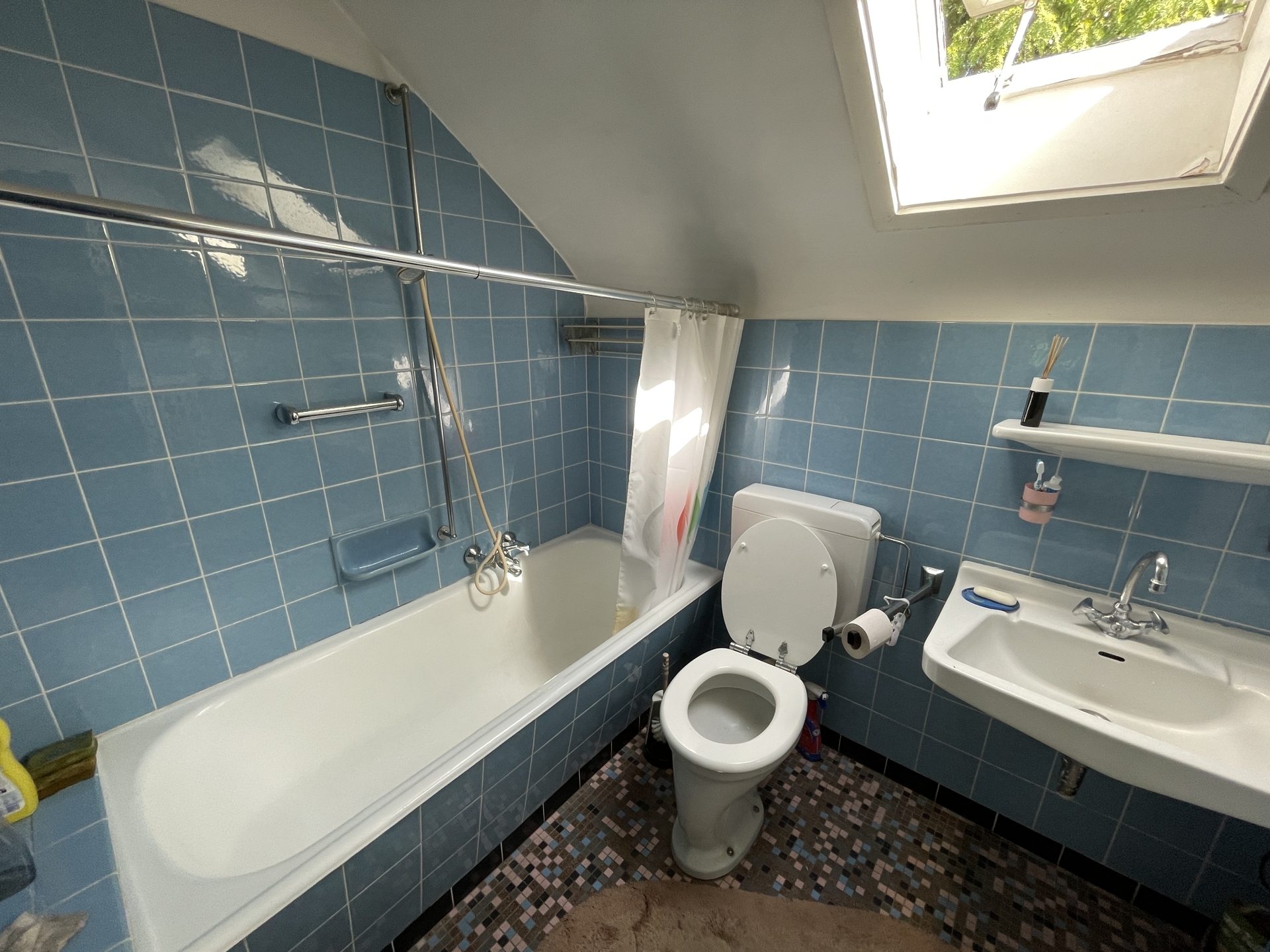Immobilienangebot - Bonn - Haus - Unmittelbar am Kottenforst gelegenes Einfamilienhaus auf traumhaftem Grundstück!