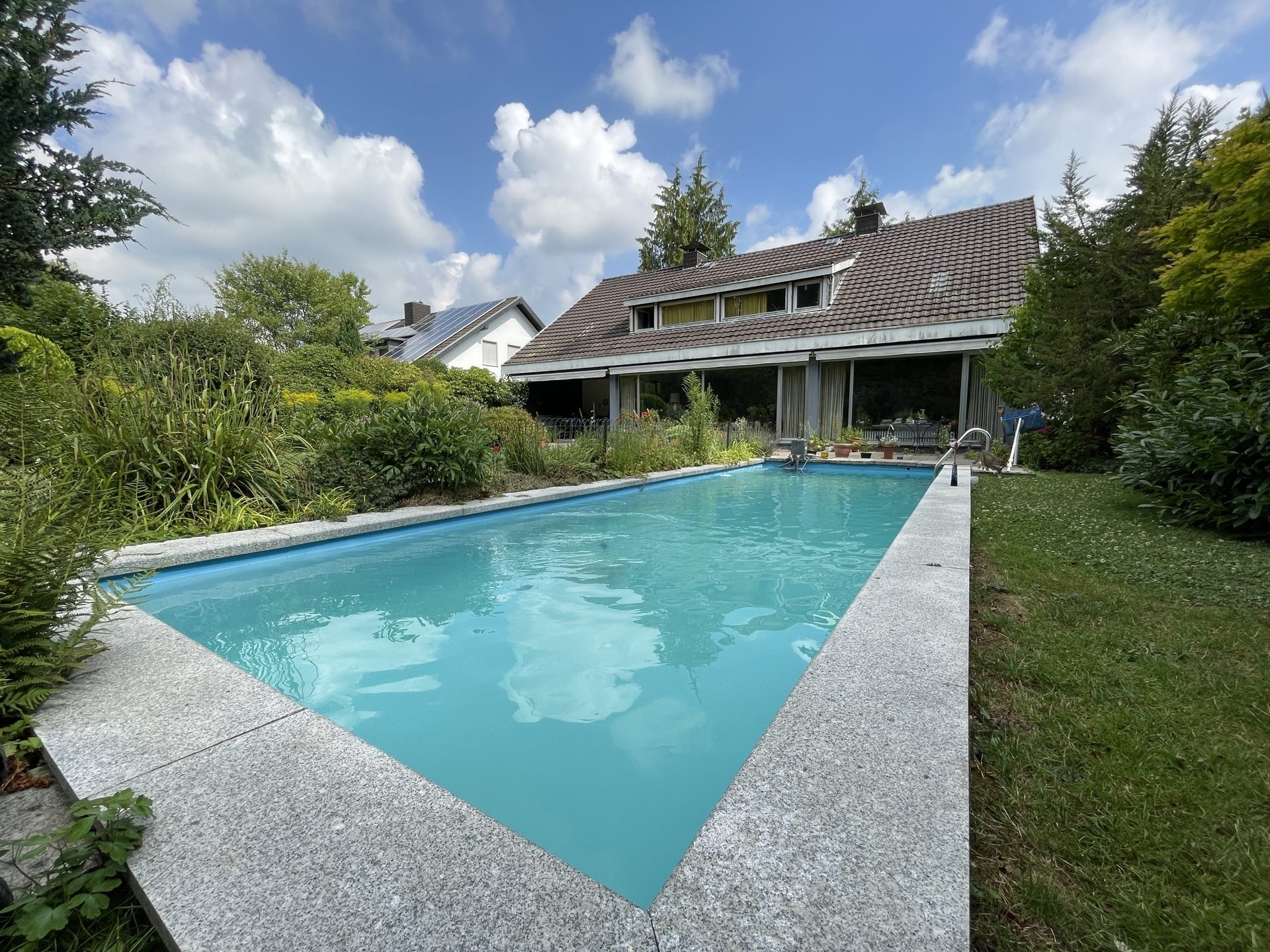 Immobilienangebot - Bonn - Haus - Unmittelbar am Kottenforst gelegenes Einfamilienhaus auf traumhaftem Grundstück!