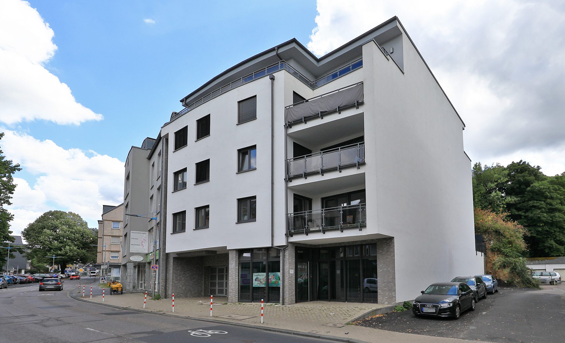 Immobilienangebot - Bergisch Gladbach - Alle - Solides Investment