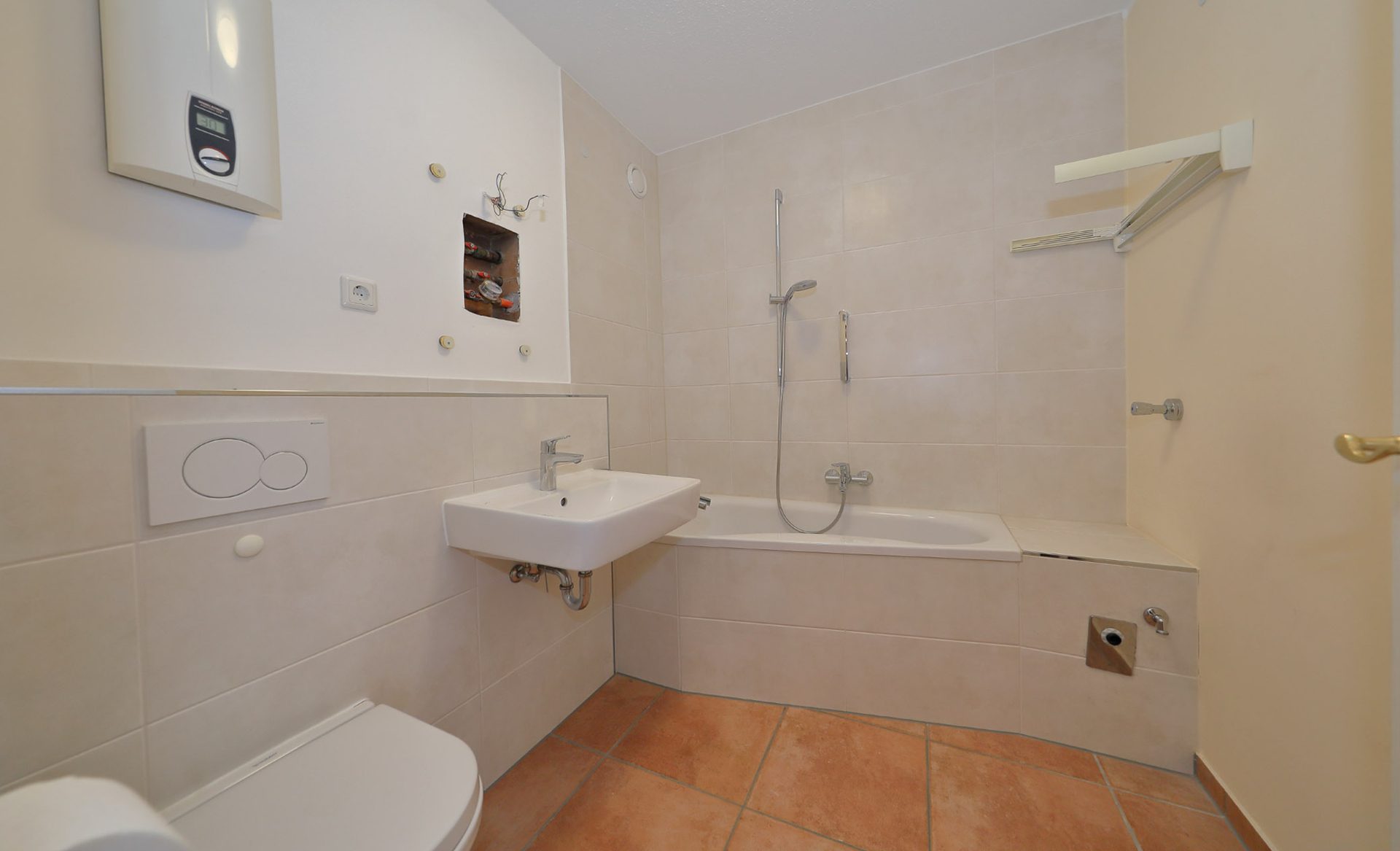 Immobilienangebot - Bonn / Duisdorf - Wohnung - Endlich 5 Zimmer und Raum zum Leben!